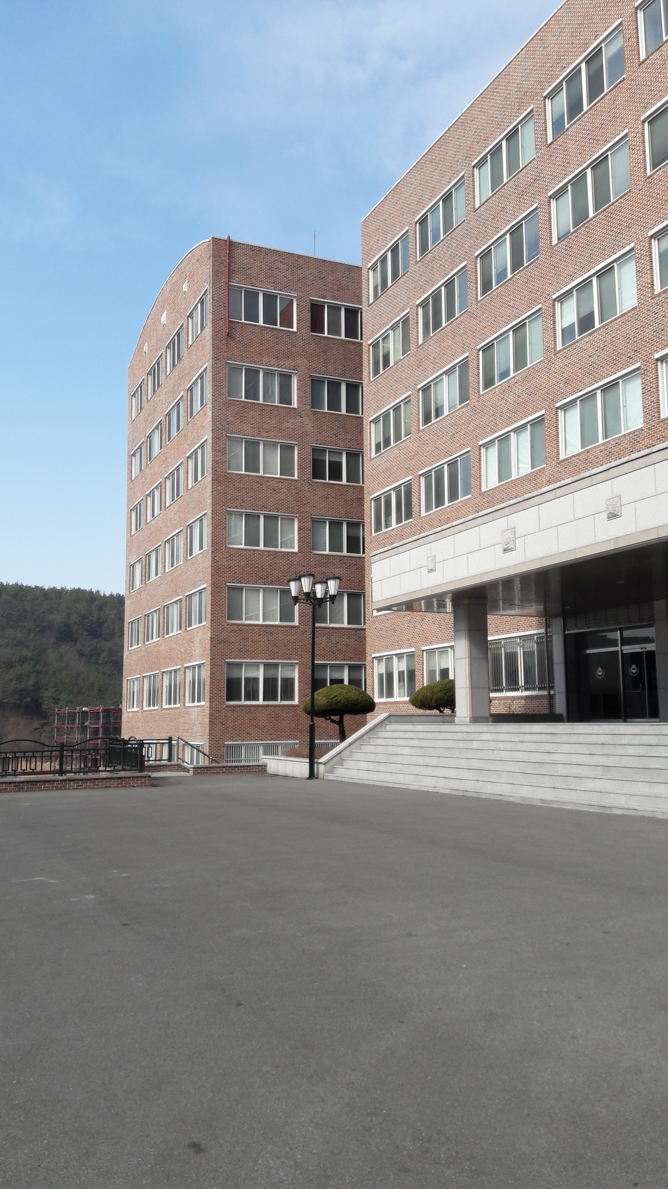 경운대학교8호관