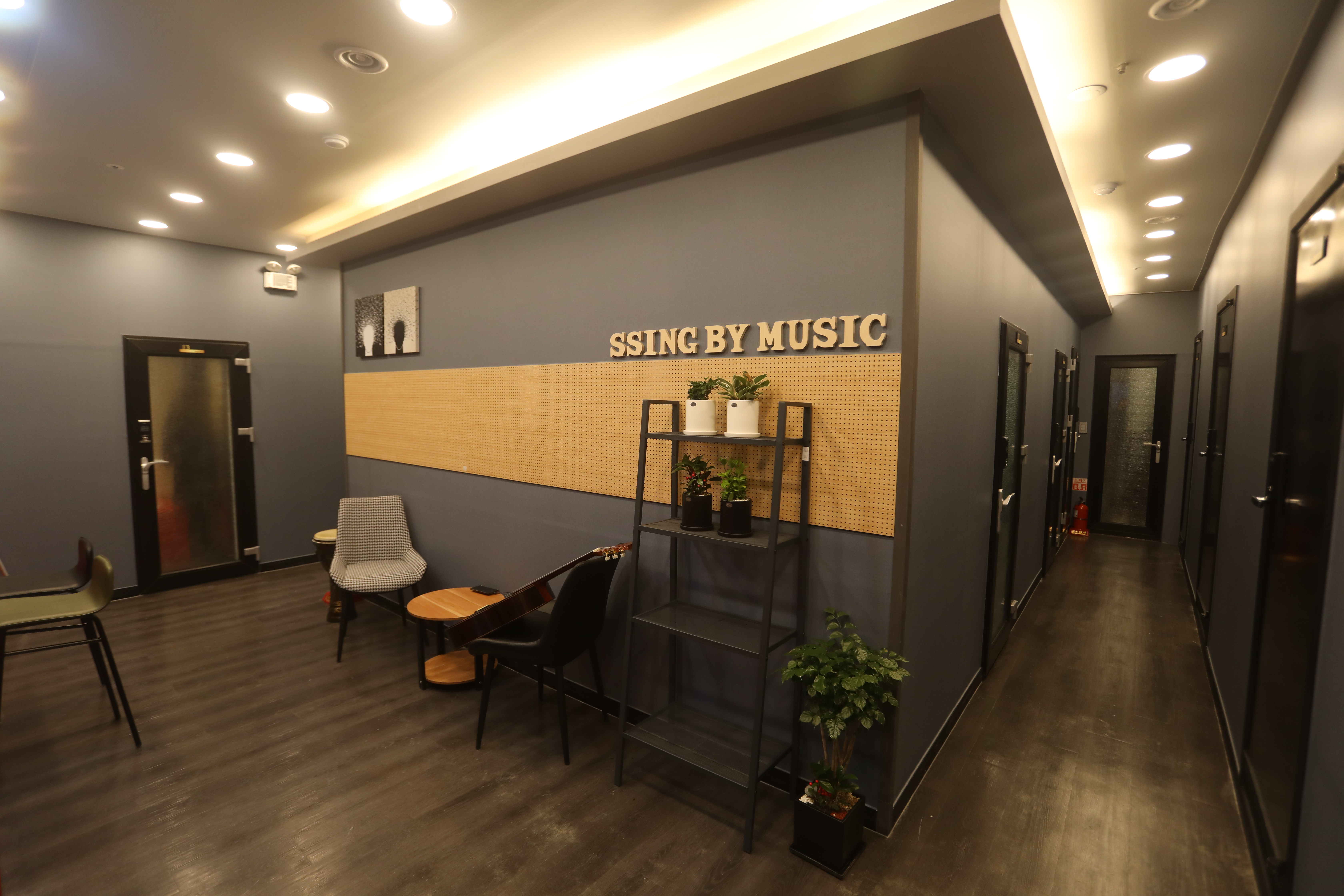 1번째 스튜디오 사진