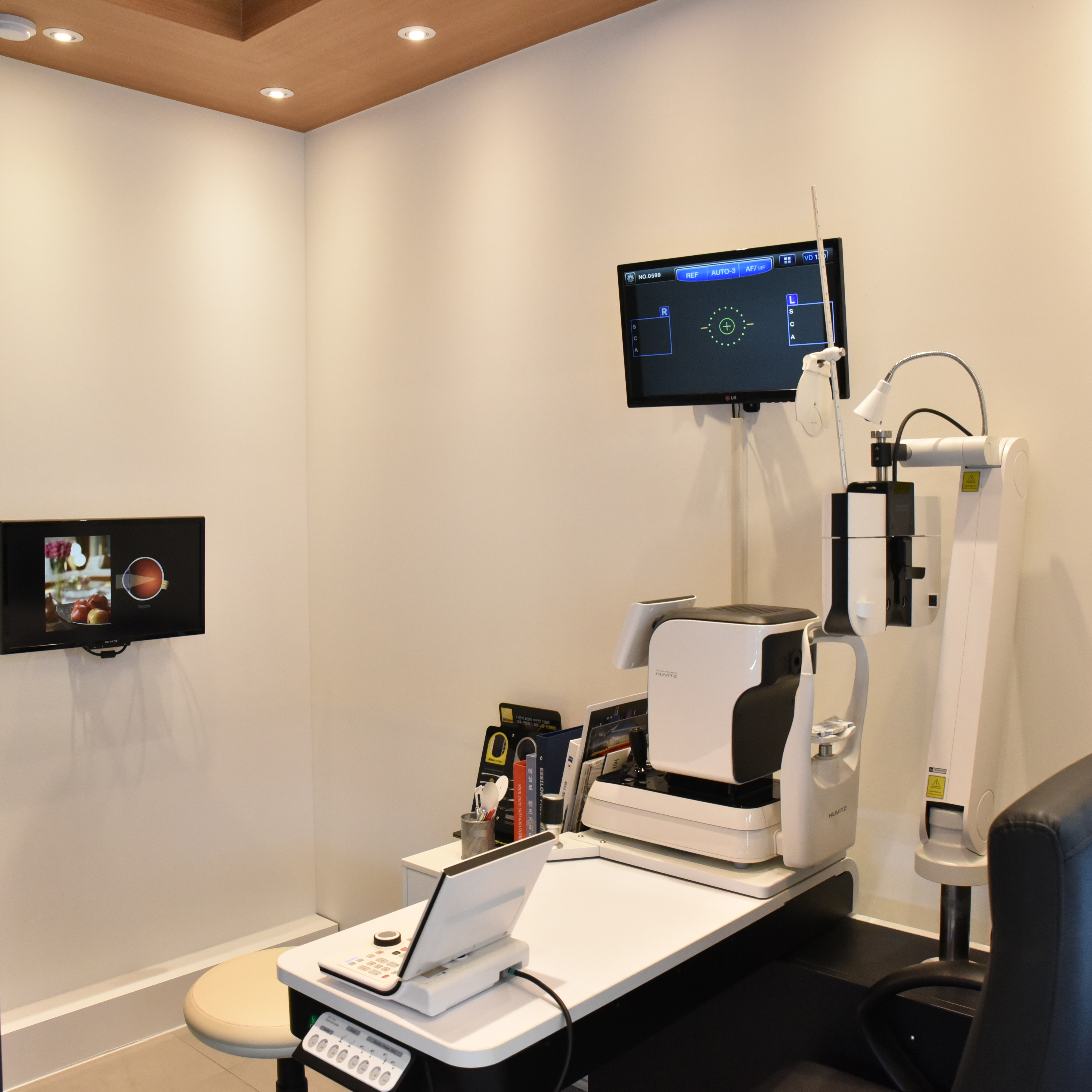 비비드안경 대표 이미지