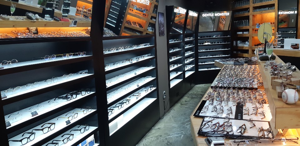 스위스안경 대표 이미지