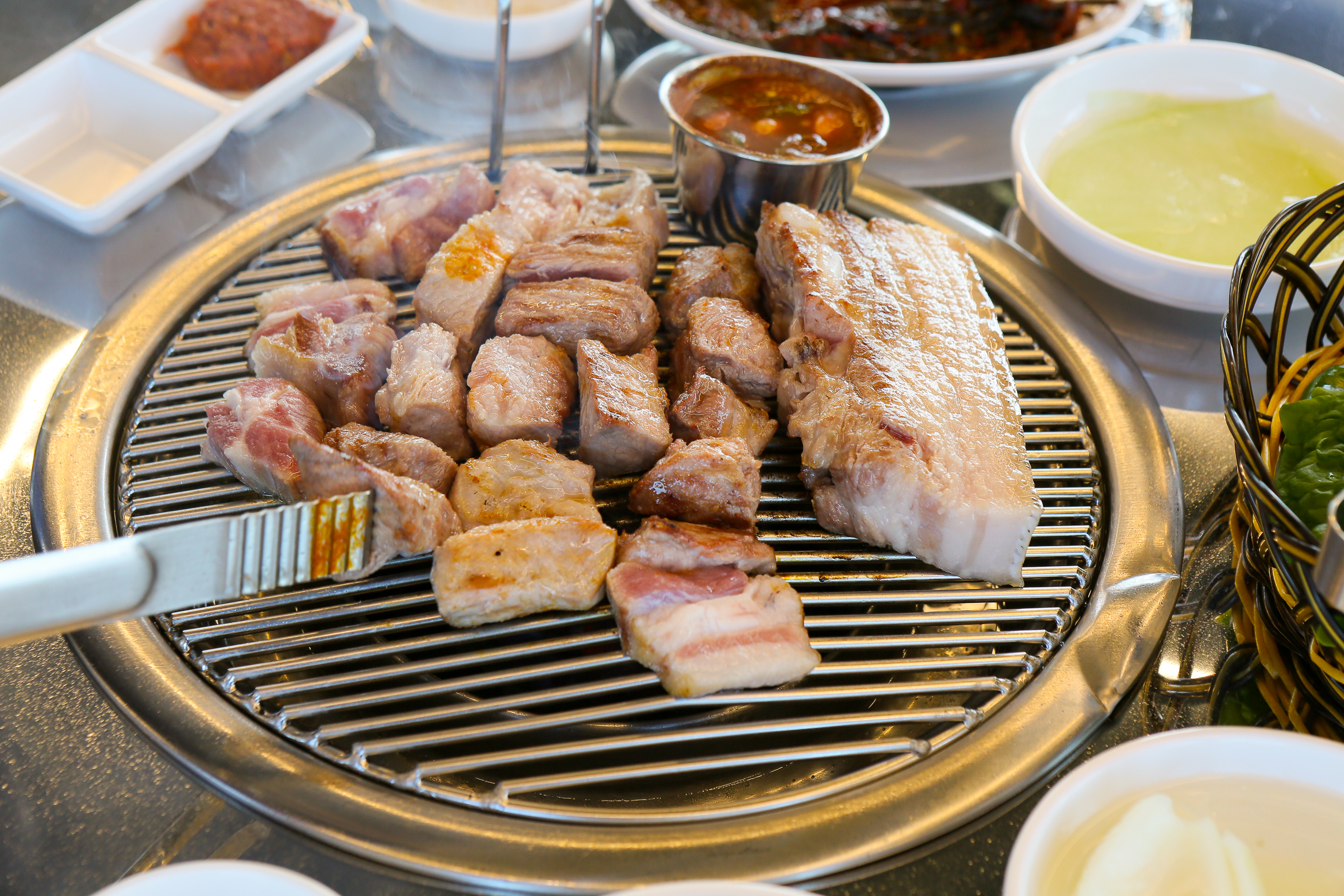 돈사돈 제주월정리점