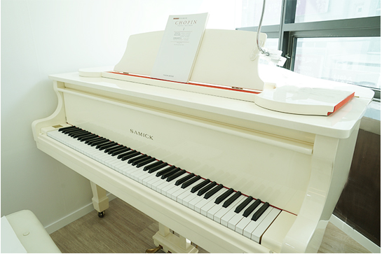 4번째 스튜디오 사진