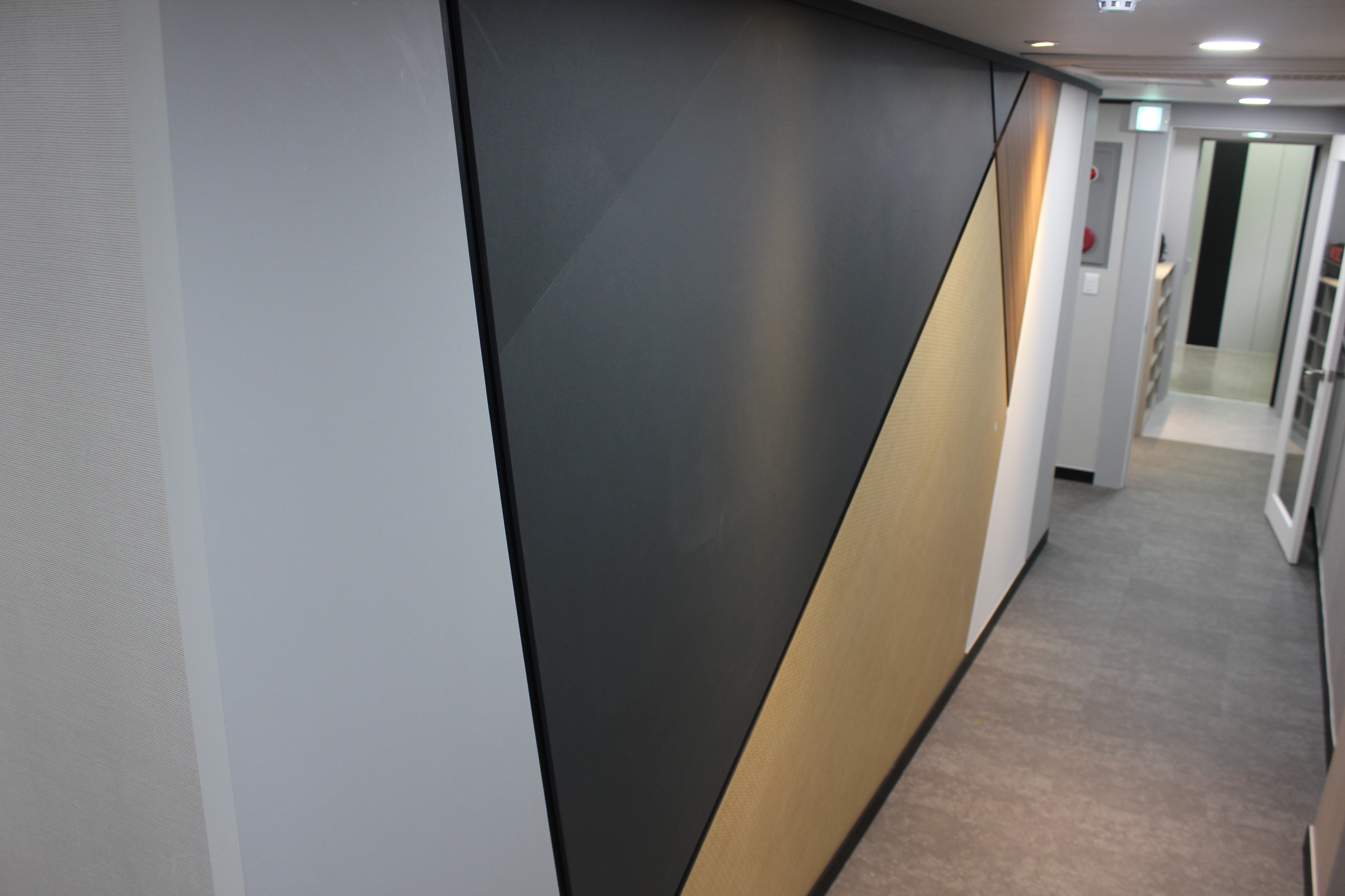 4번째 스튜디오 사진