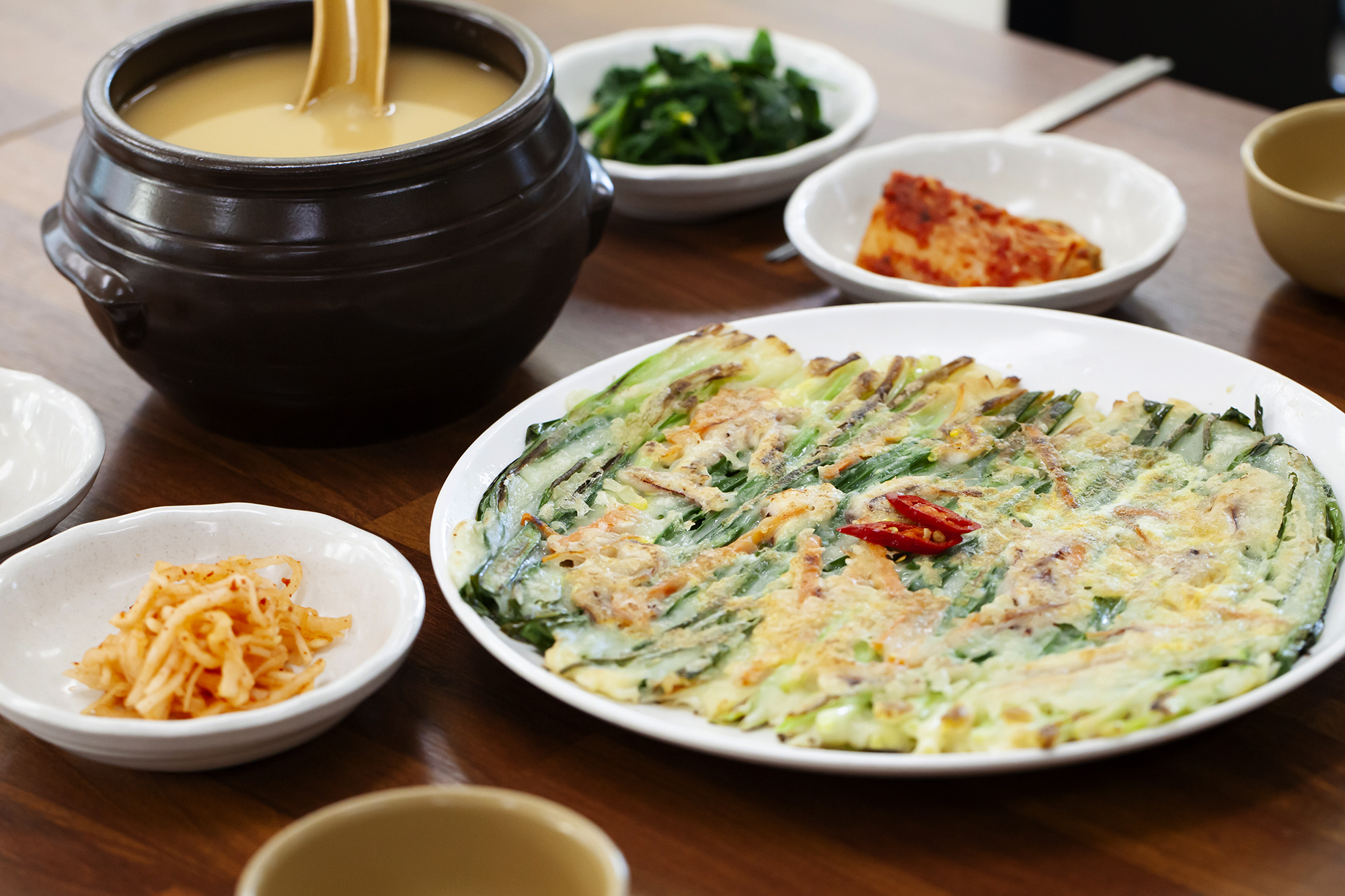 전주뚝배기식당 경주불국사본점
