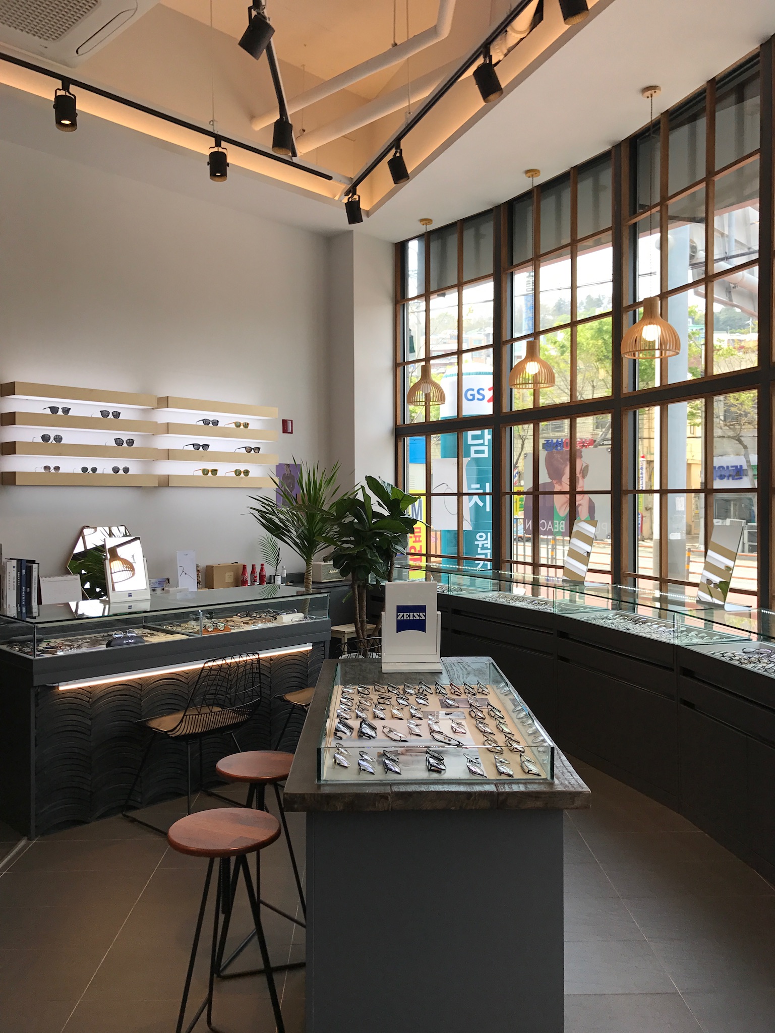 눈사랑안경 UN공원점 대표 이미지