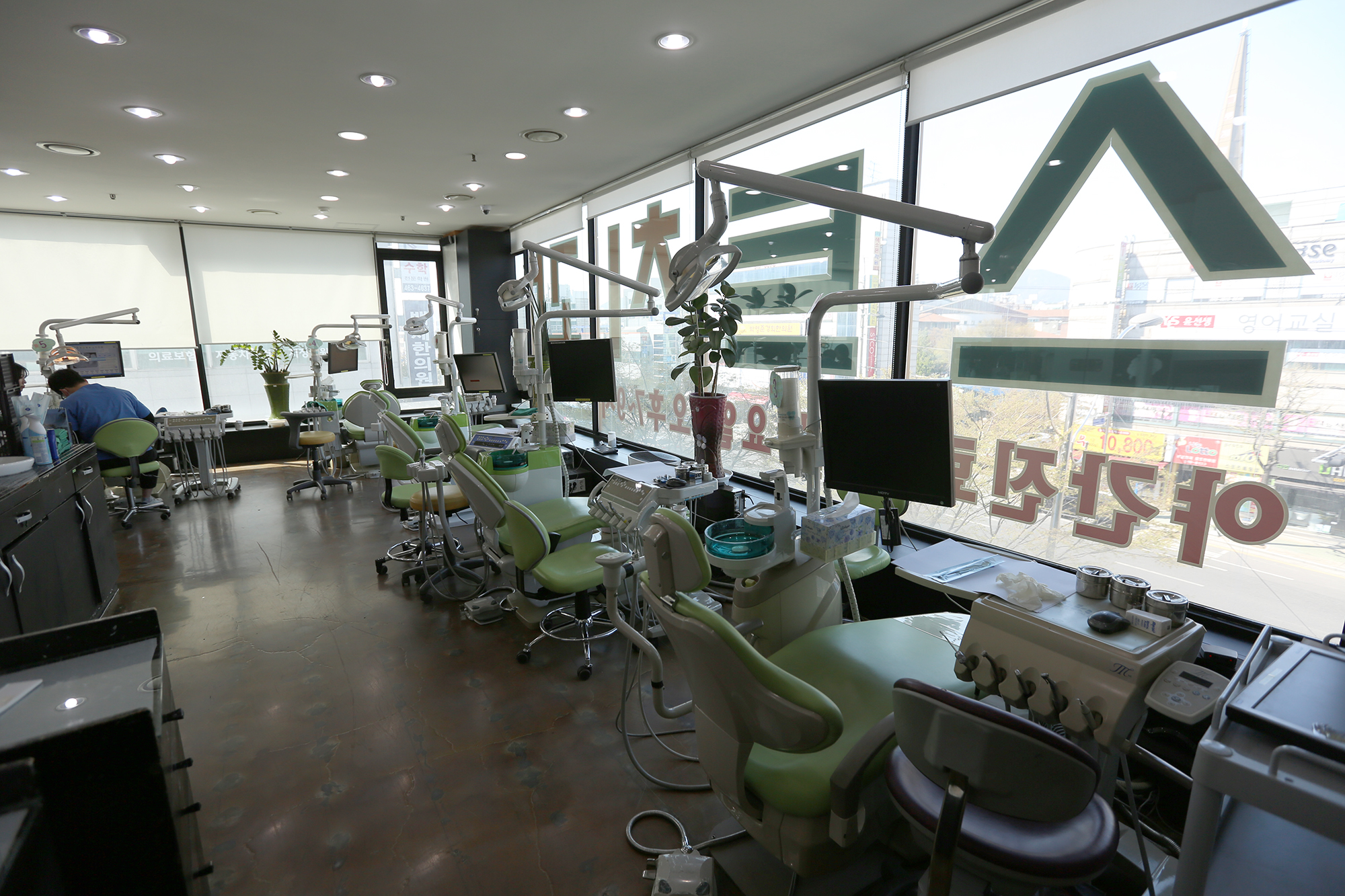 베스트치과의원 대표 이미지