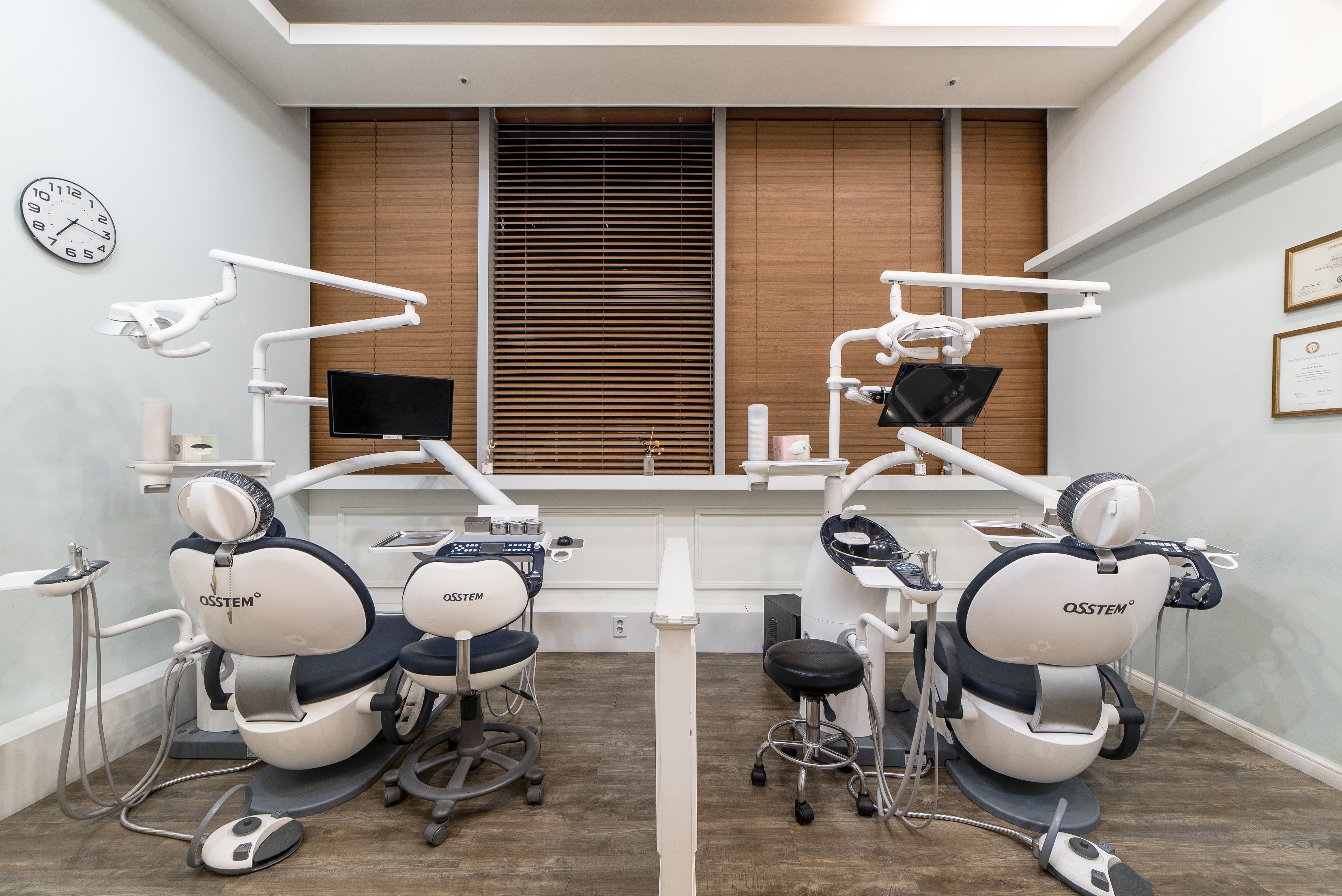 이디치과의원 대표 이미지