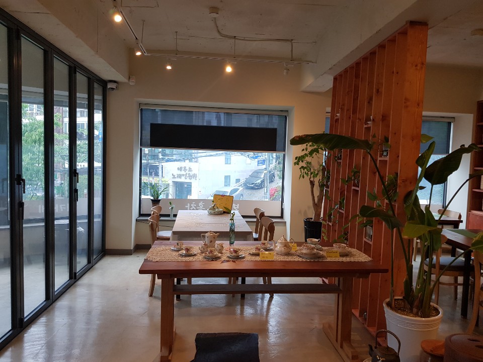 카페 라금재