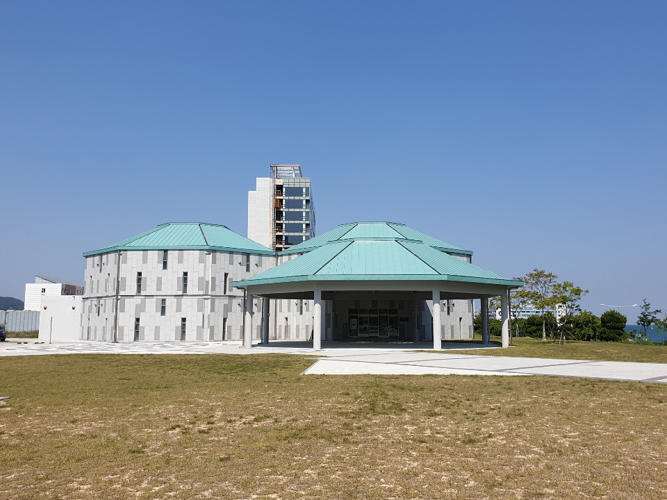 한국해양대학교아치캠퍼스박물관