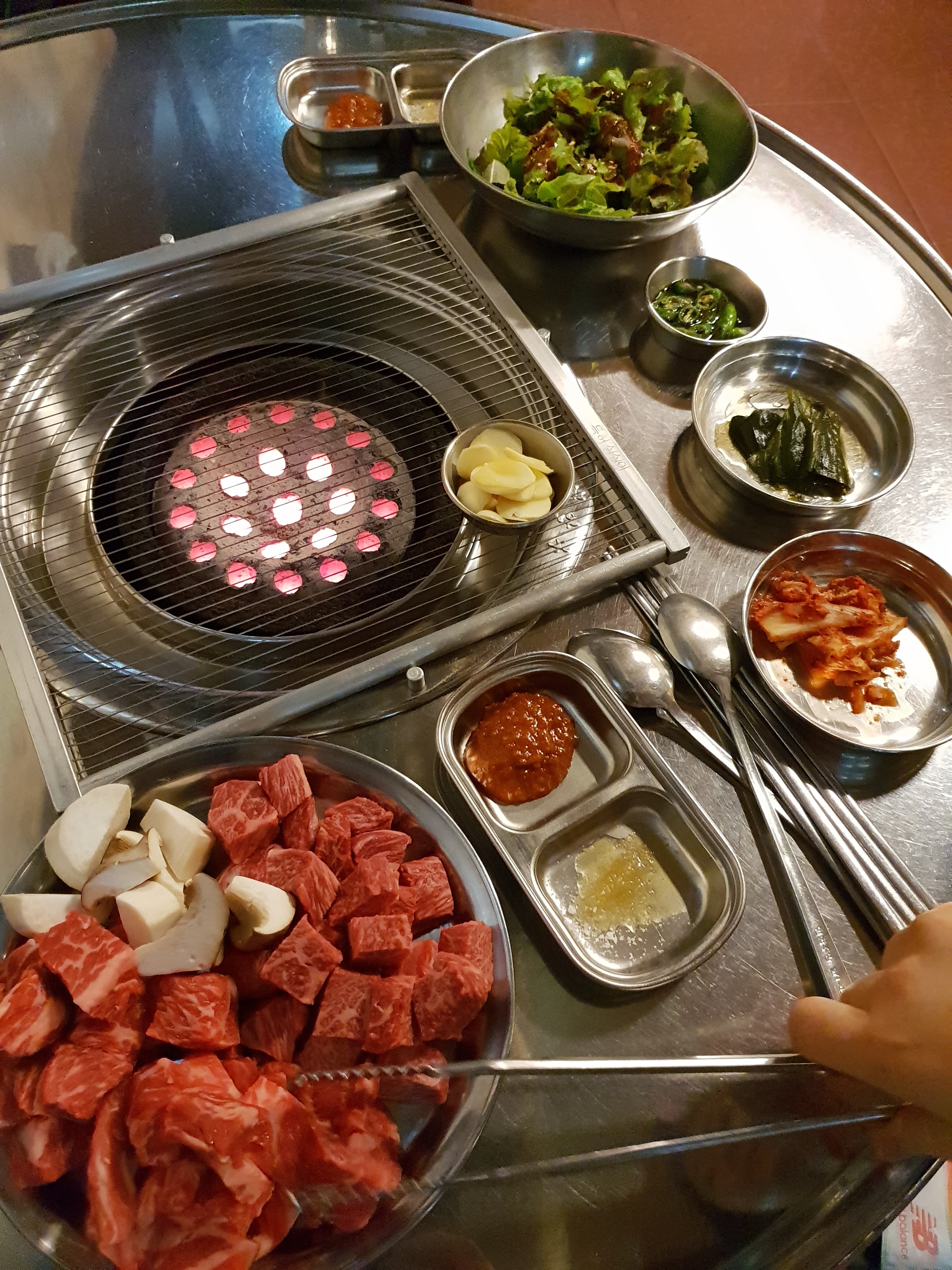 깍뚝연탄구이