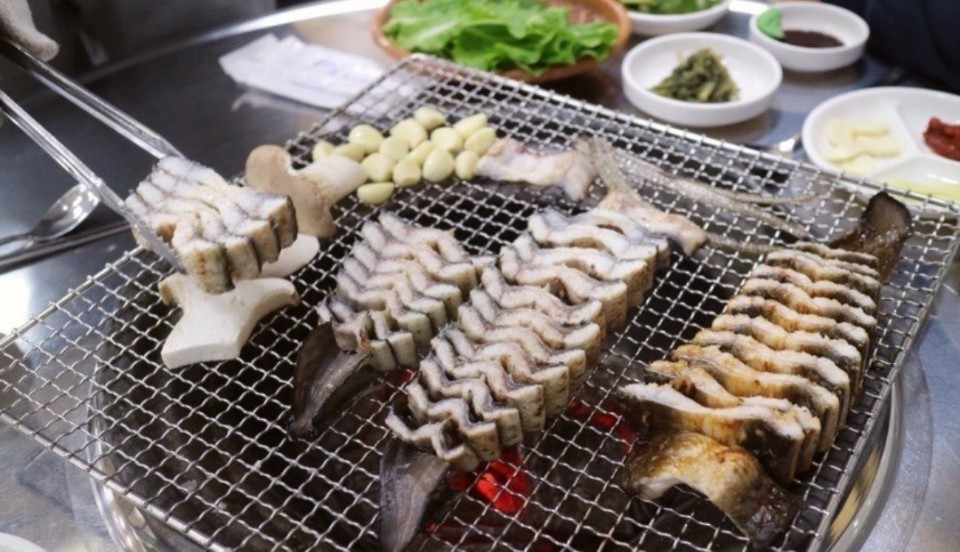 평화숯불민물장어구이