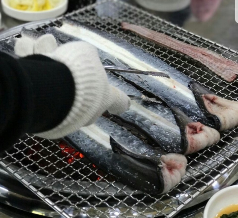 평화숯불민물장어구이