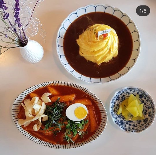 영춘식탁