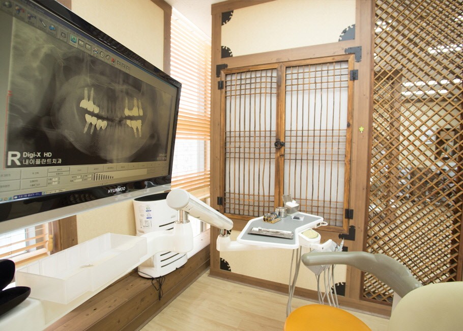 내이플란트치과의원 대표 이미지