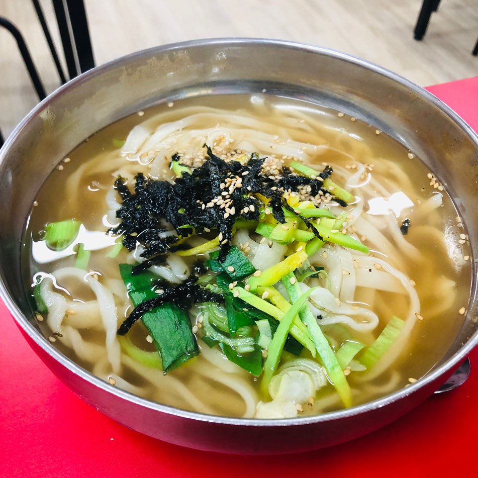 홍두깨칼국수