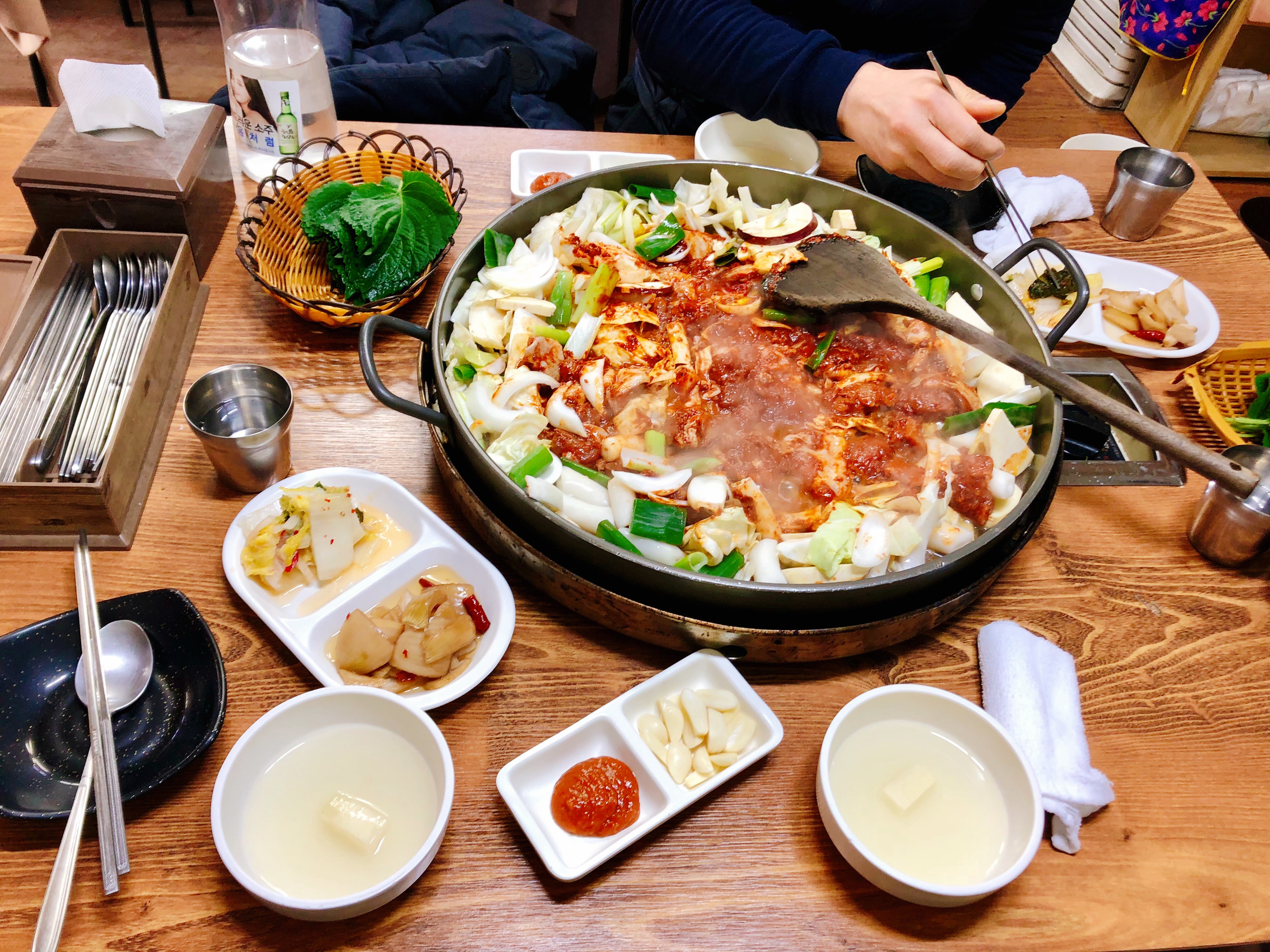 호남식당닭갈비.막국수