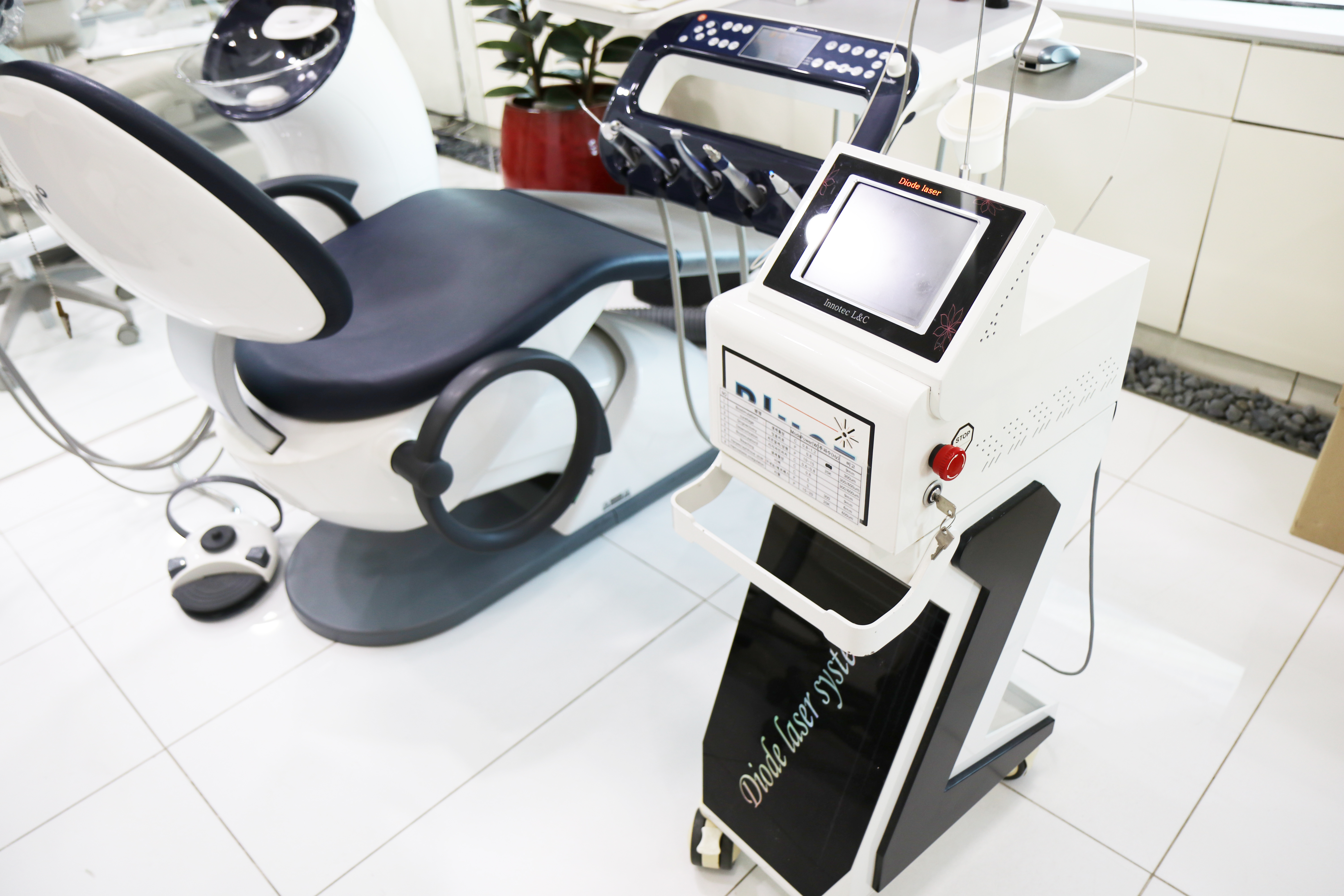 더블유치과병원 대표 이미지