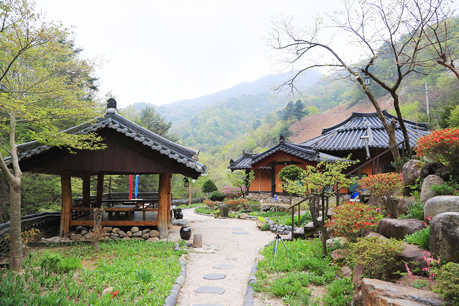 지리산들꽃산방한옥계곡펜션