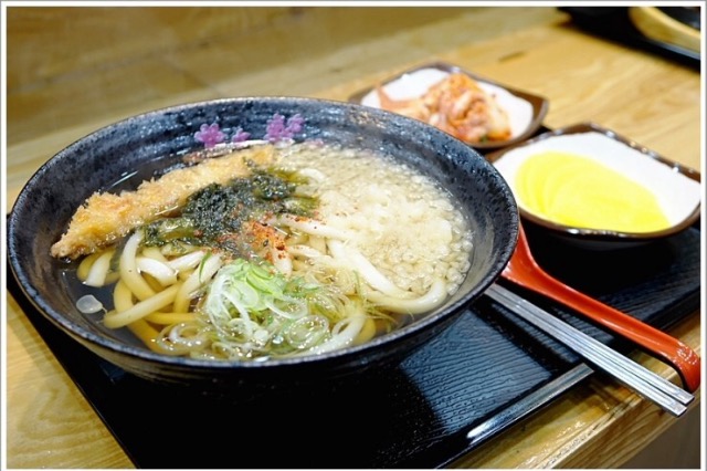 크래미김밥.우동집