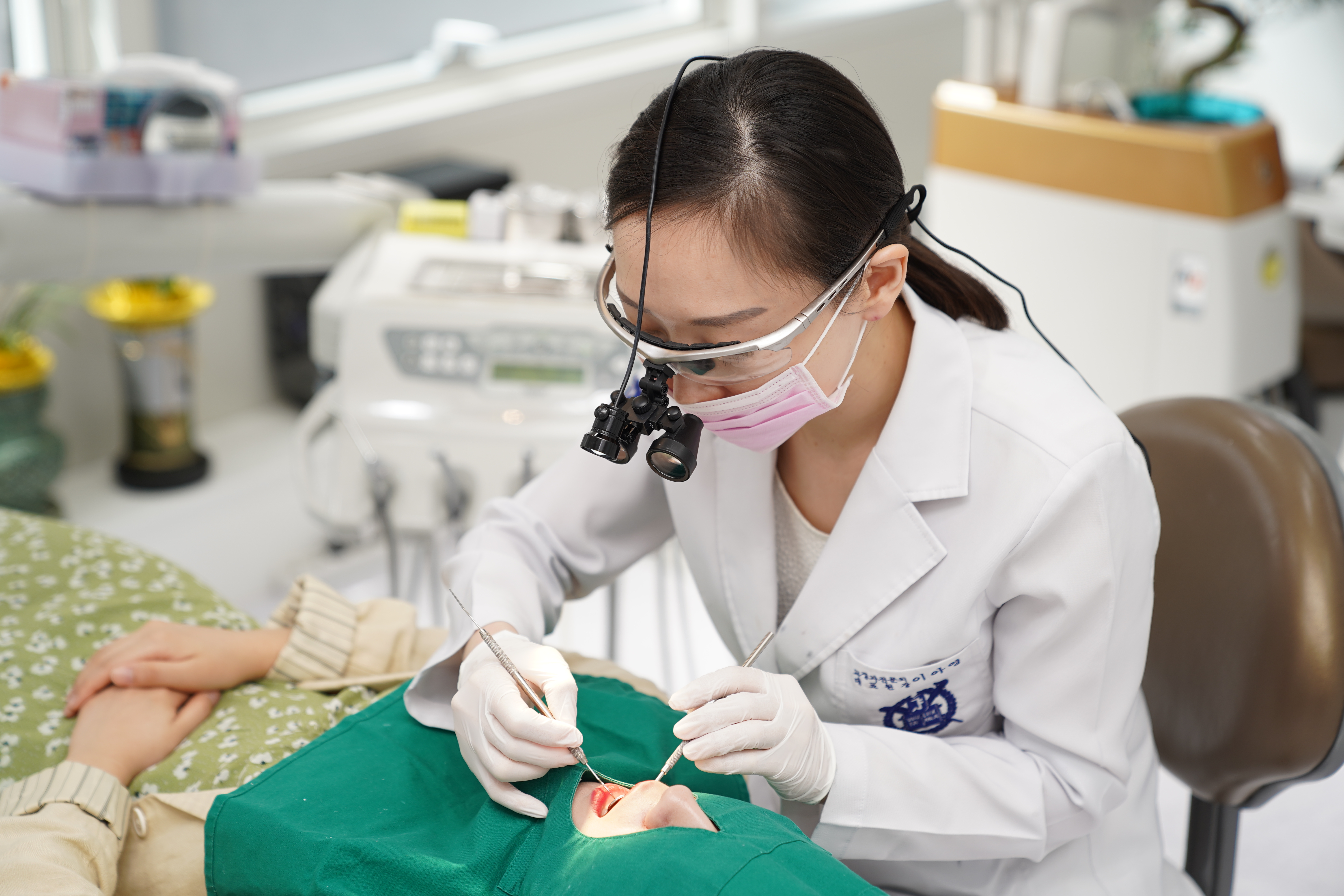 찬란한미소치과교정과 치과의원 대표 이미지