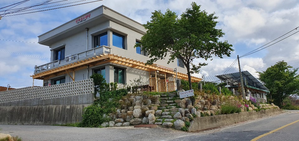 고성 산타후스펜션 이런 분들 추천해요 이미지