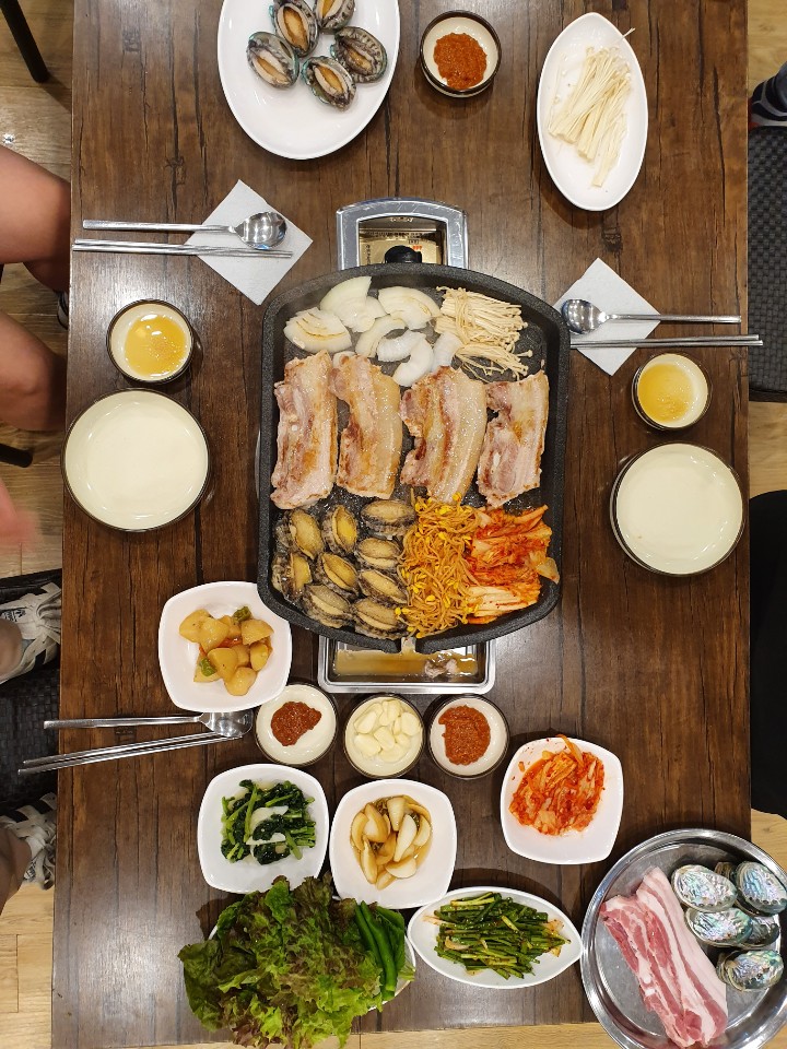 전복품은황금돼지