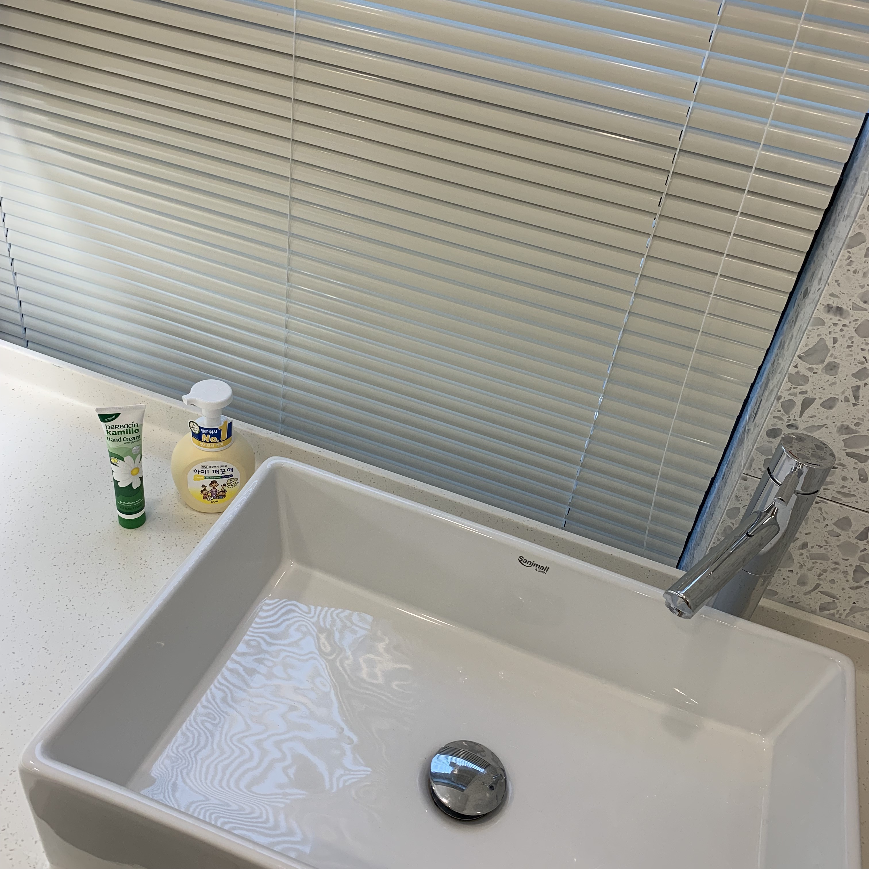 미소앤치과의원 대표 이미지