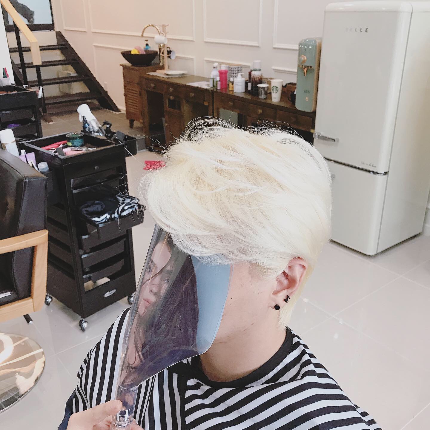 살롱드엠