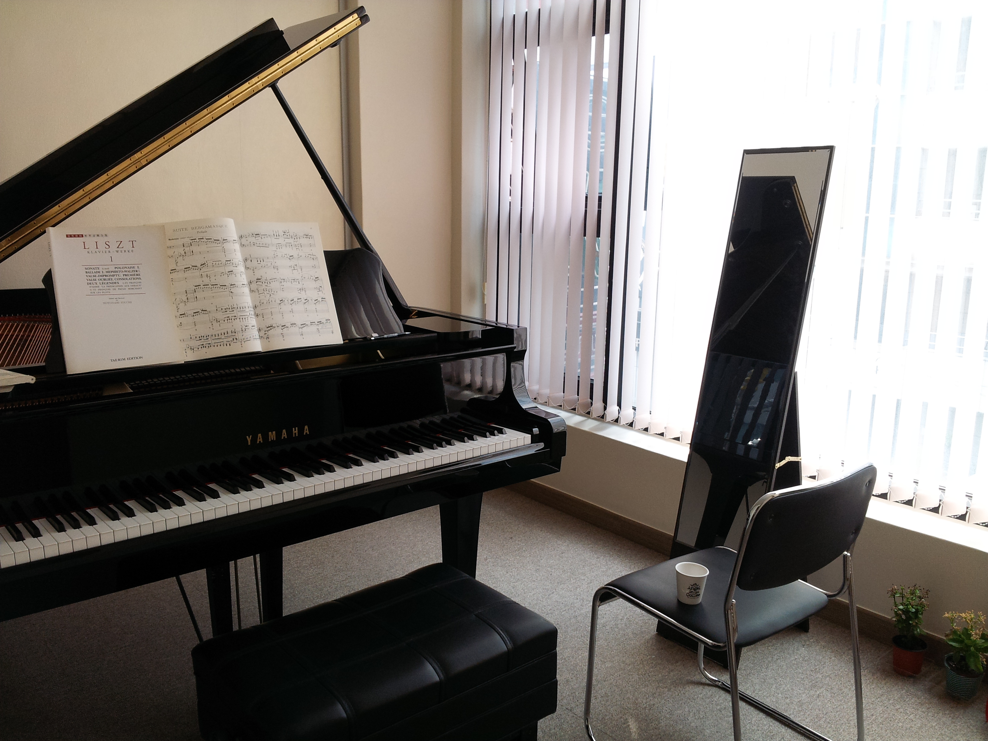 1번째 스튜디오 사진