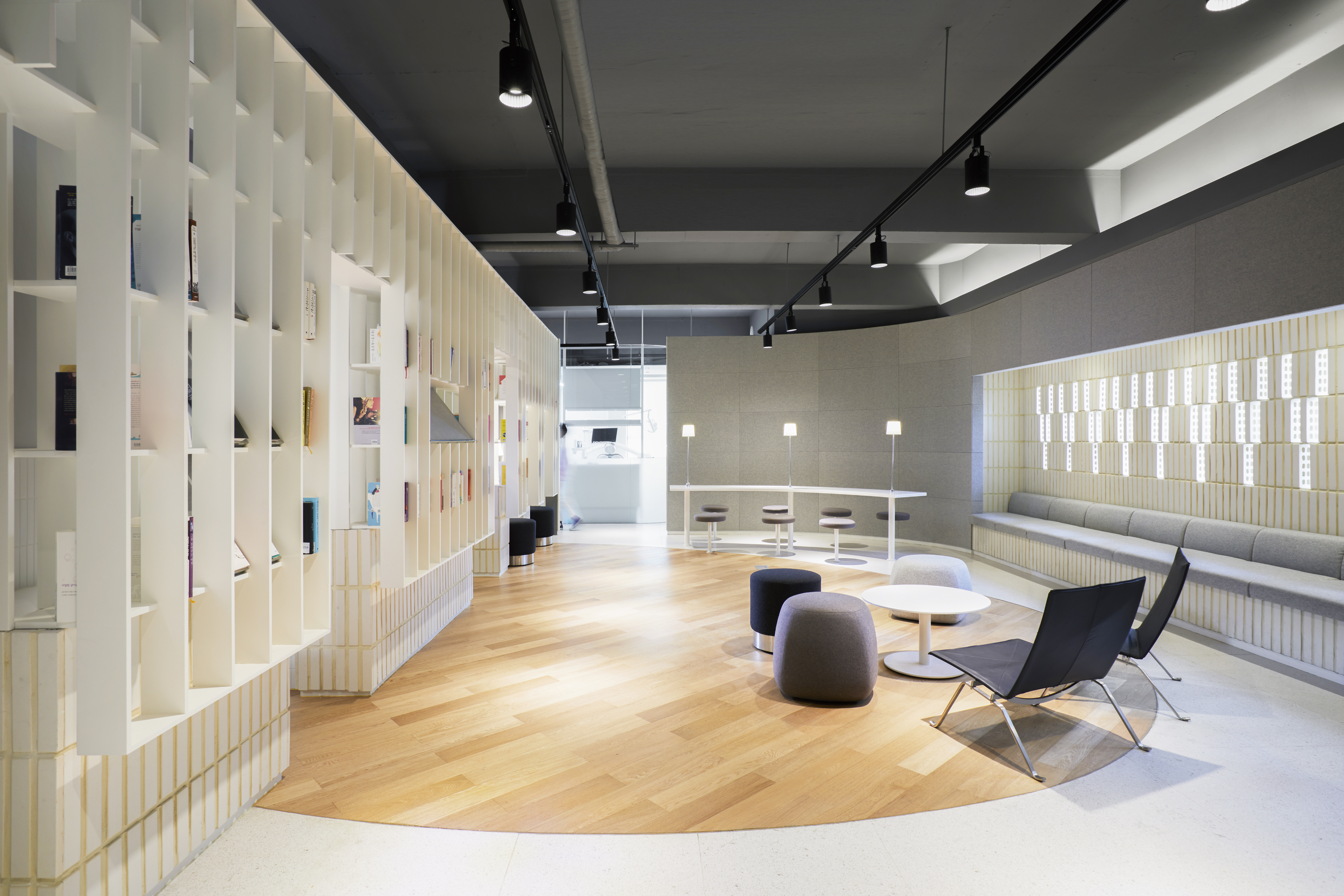 원데이치과의원 제3관 대표 이미지