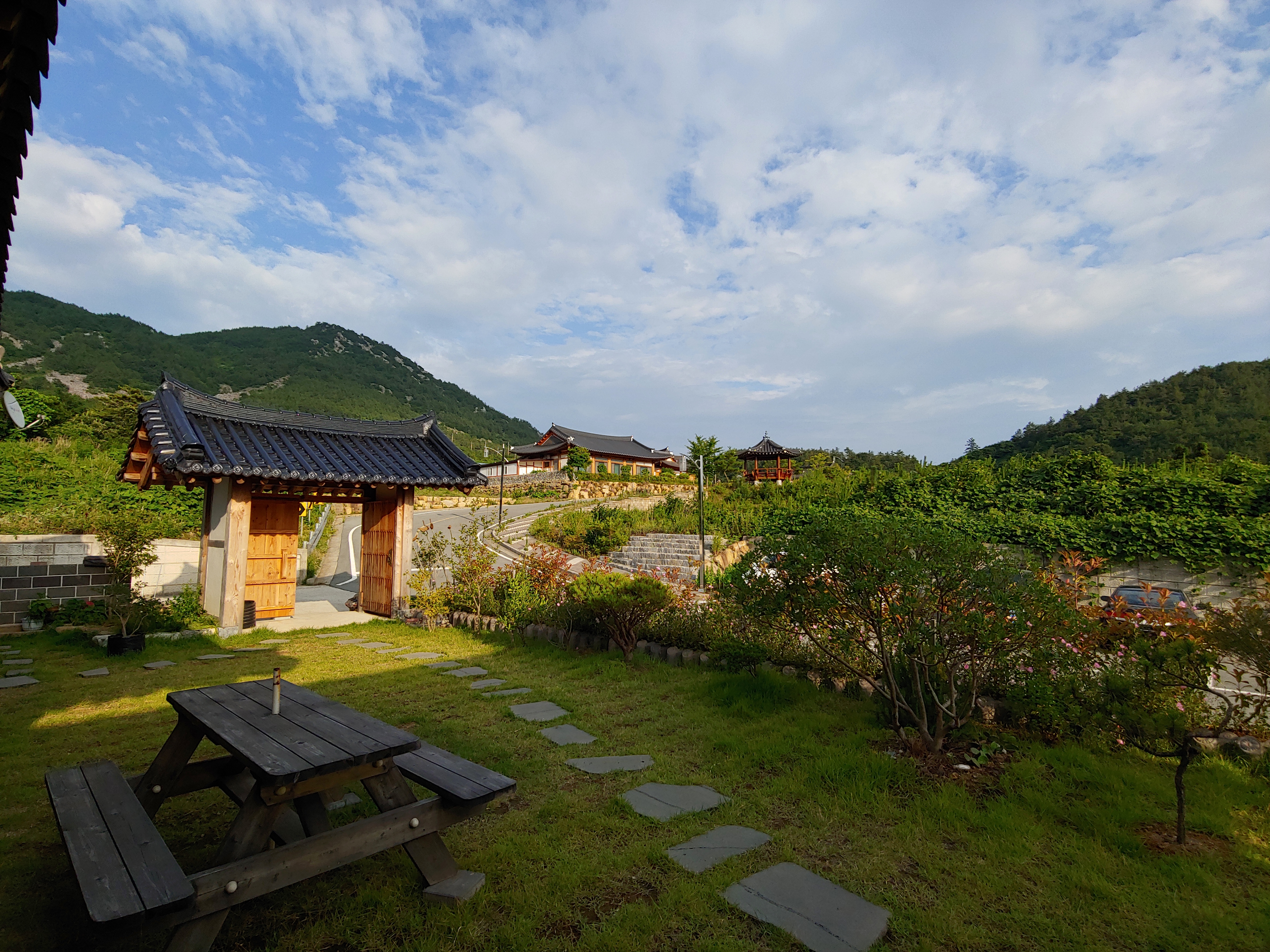 약산임목수 한옥펜션민박