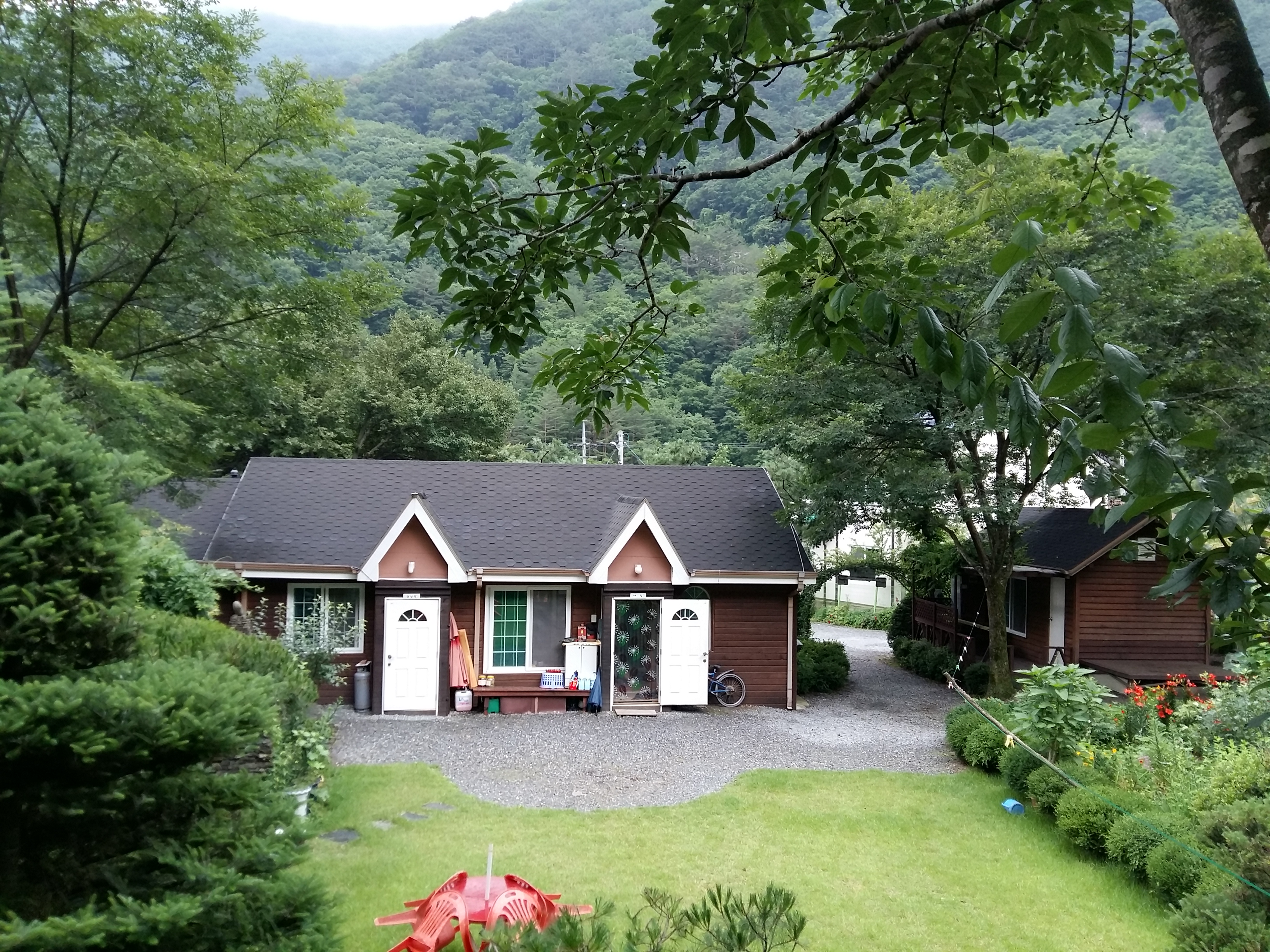산장느낌펜션 3