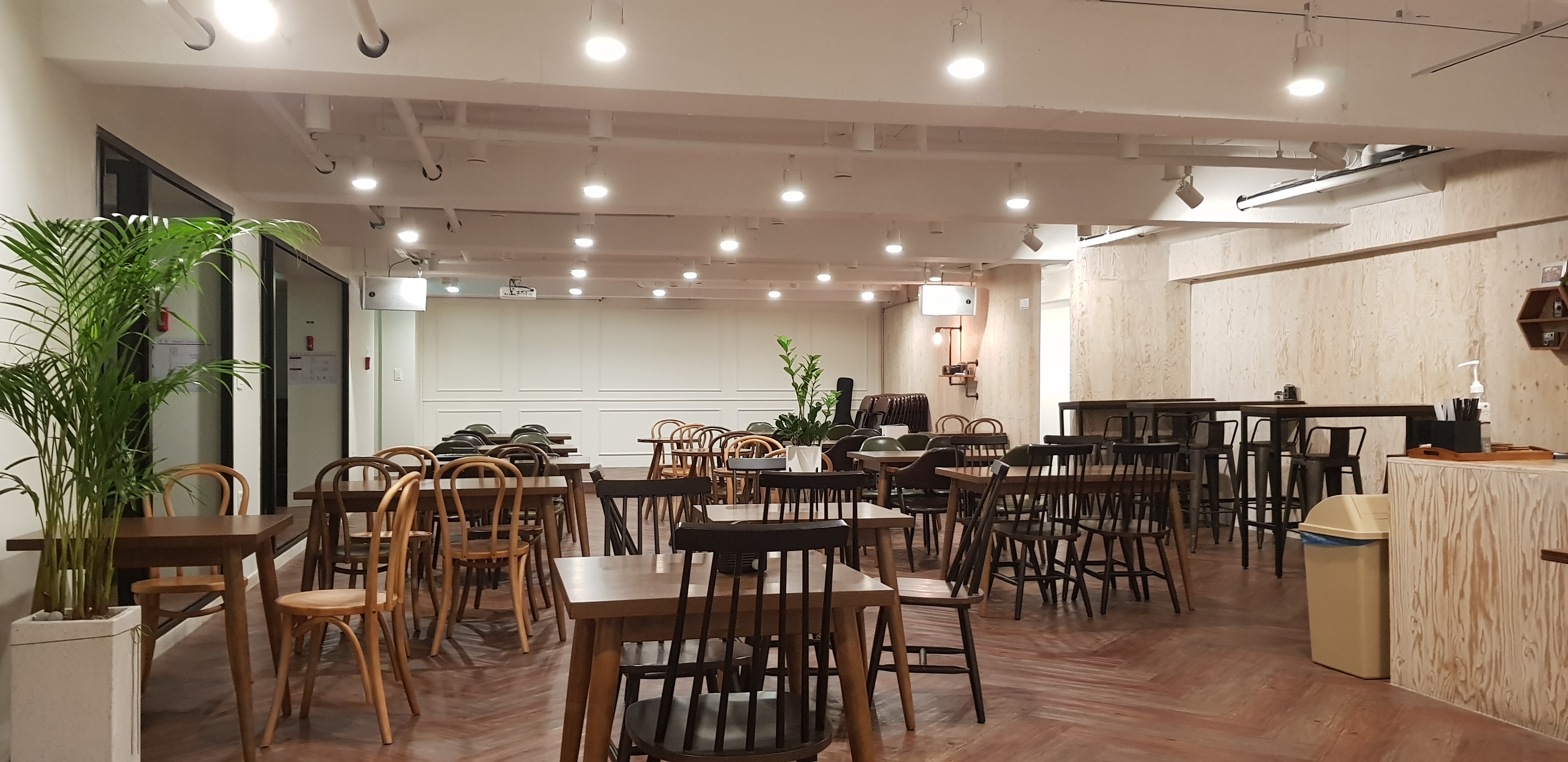 카페언더우드