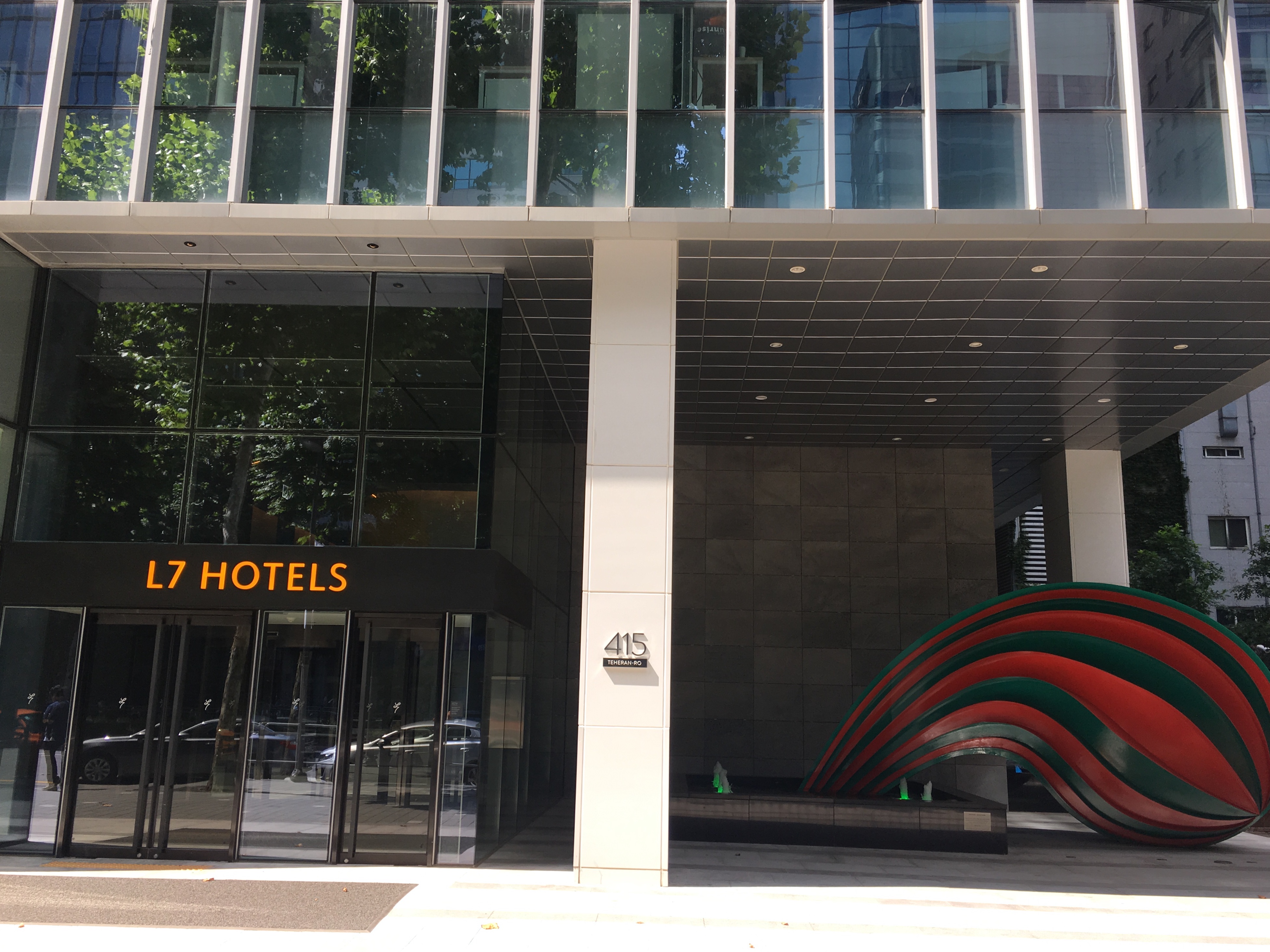 L7 강남 바이 롯데 전경