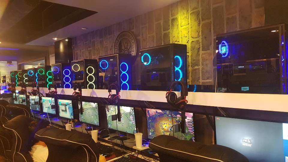 이스포츠PC방 강남일원점