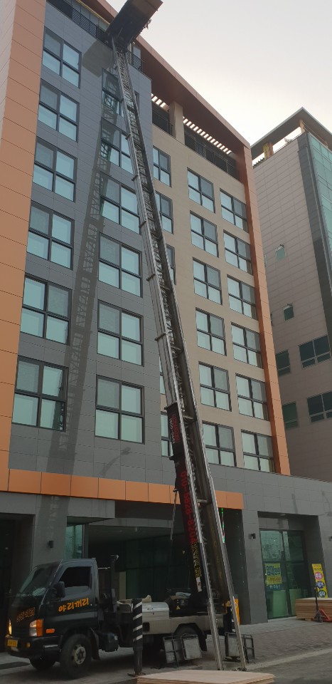 서울 양천구 사다리차 중장비 사다리차비용 사다리차요금표 용달이사비용 고층사다리차 사다리차