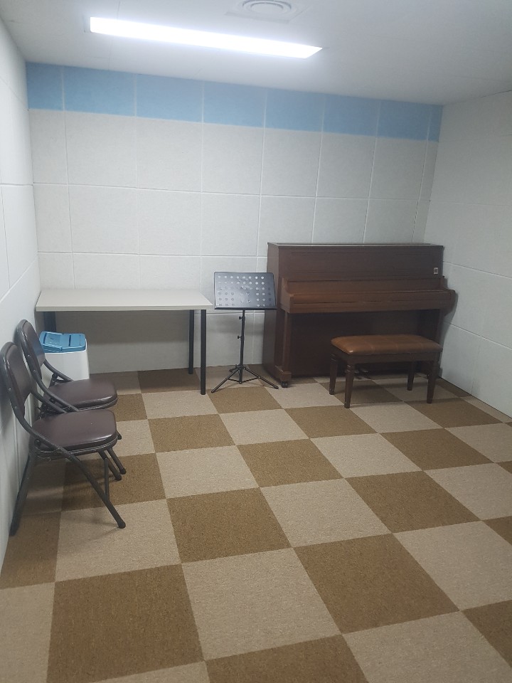 3번째 스튜디오 사진