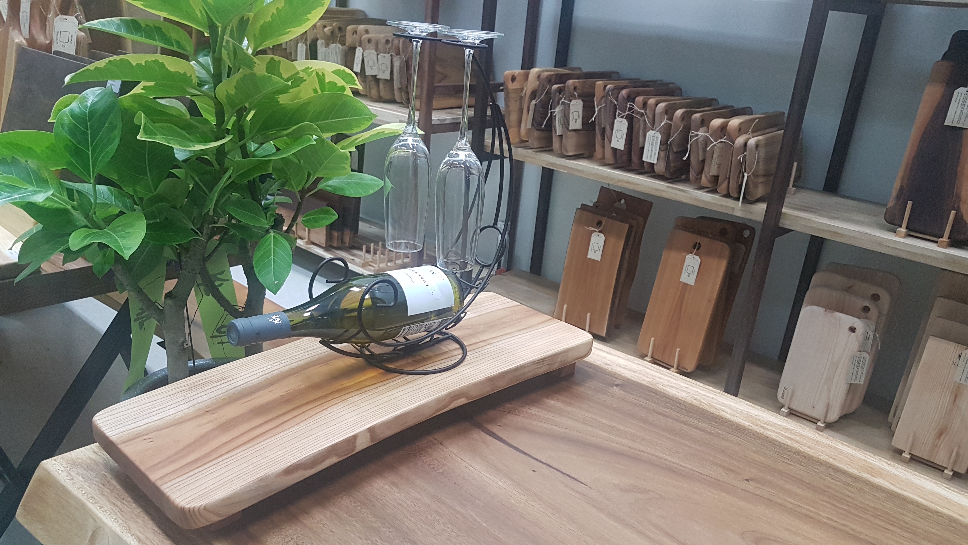 제이제이우드 대표 이미지