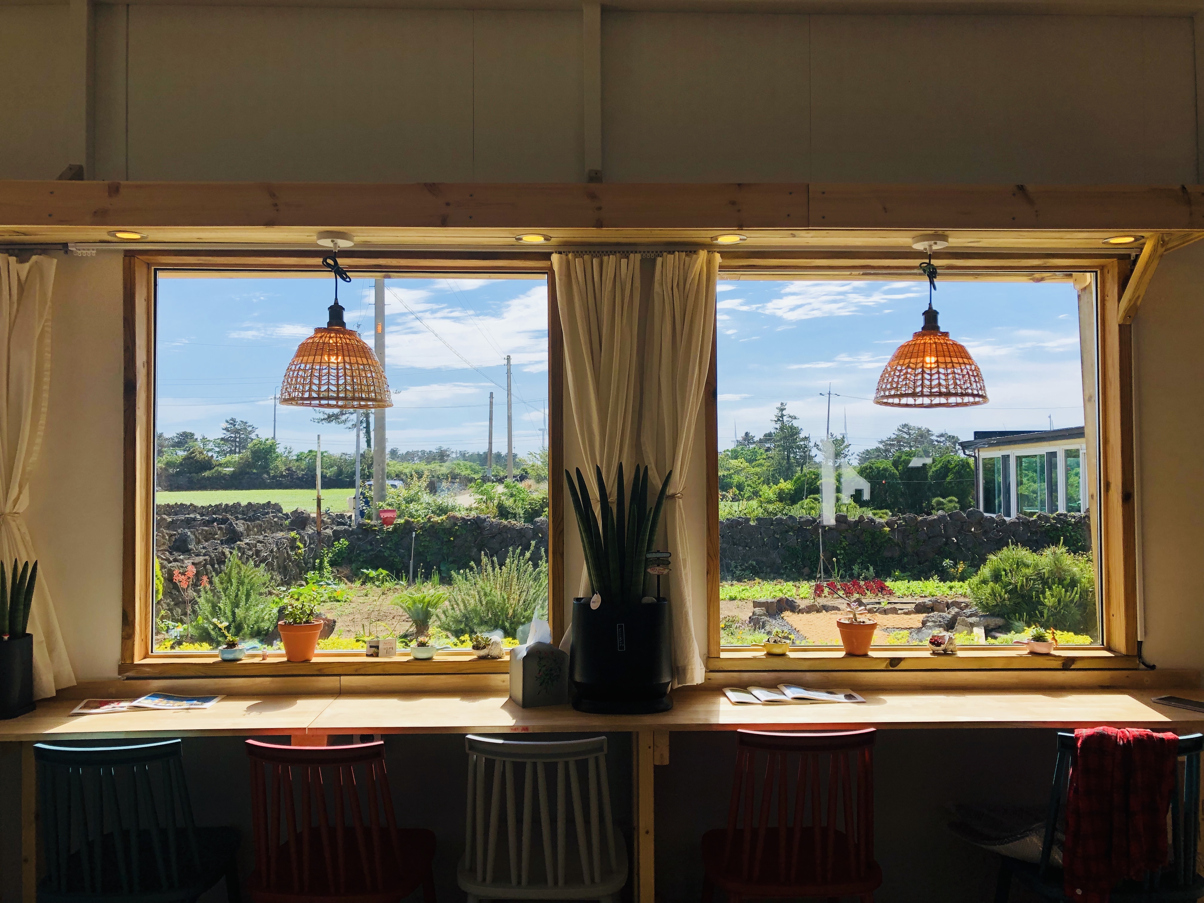 쓰쓰카페 대표 이미지