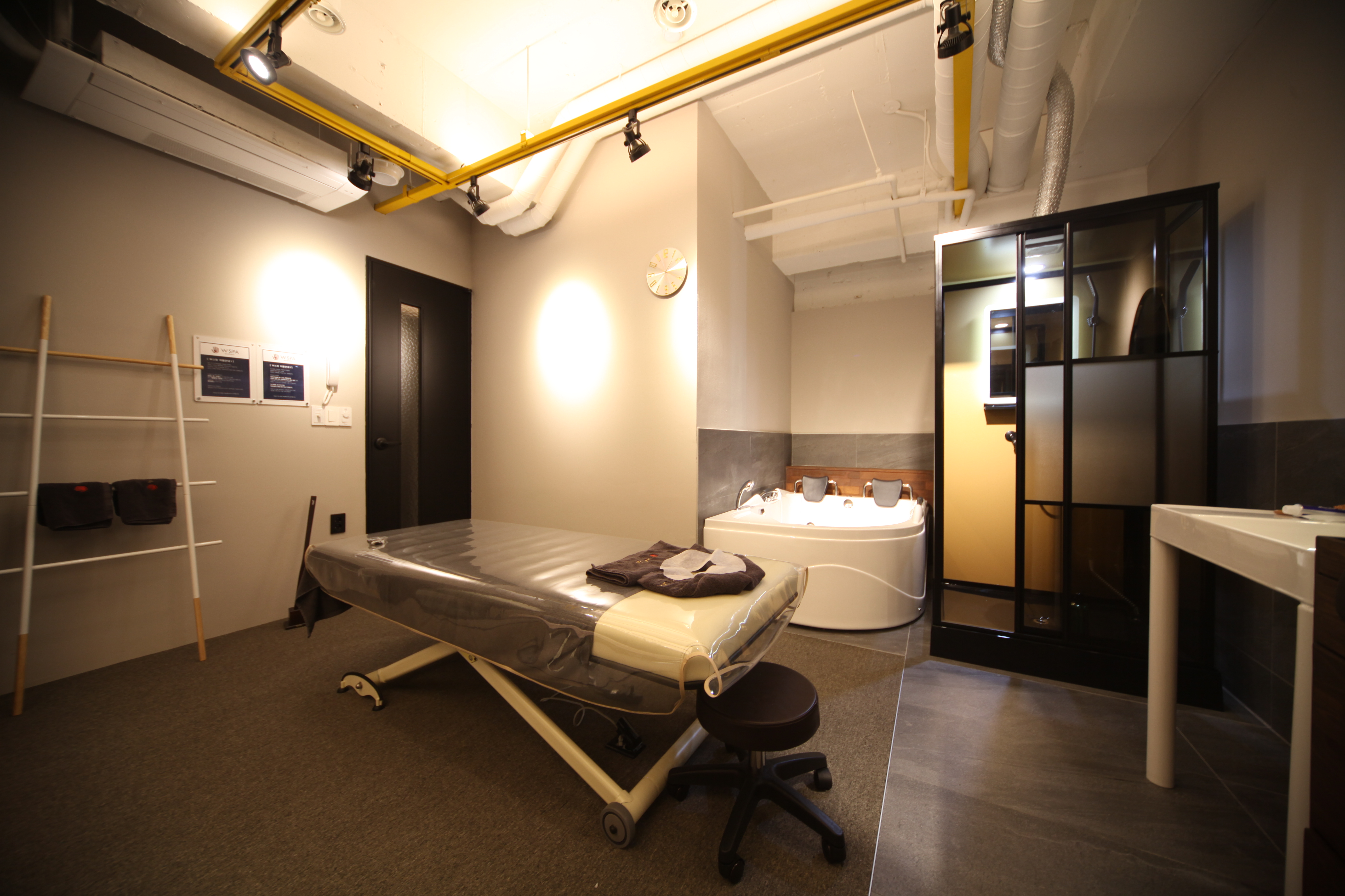더블유 스파 교대점 photo 6