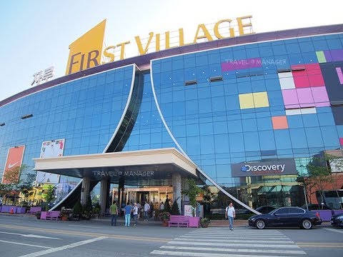 언더아머 아산퍼스트빌리지점 내부 또는 관련 모습