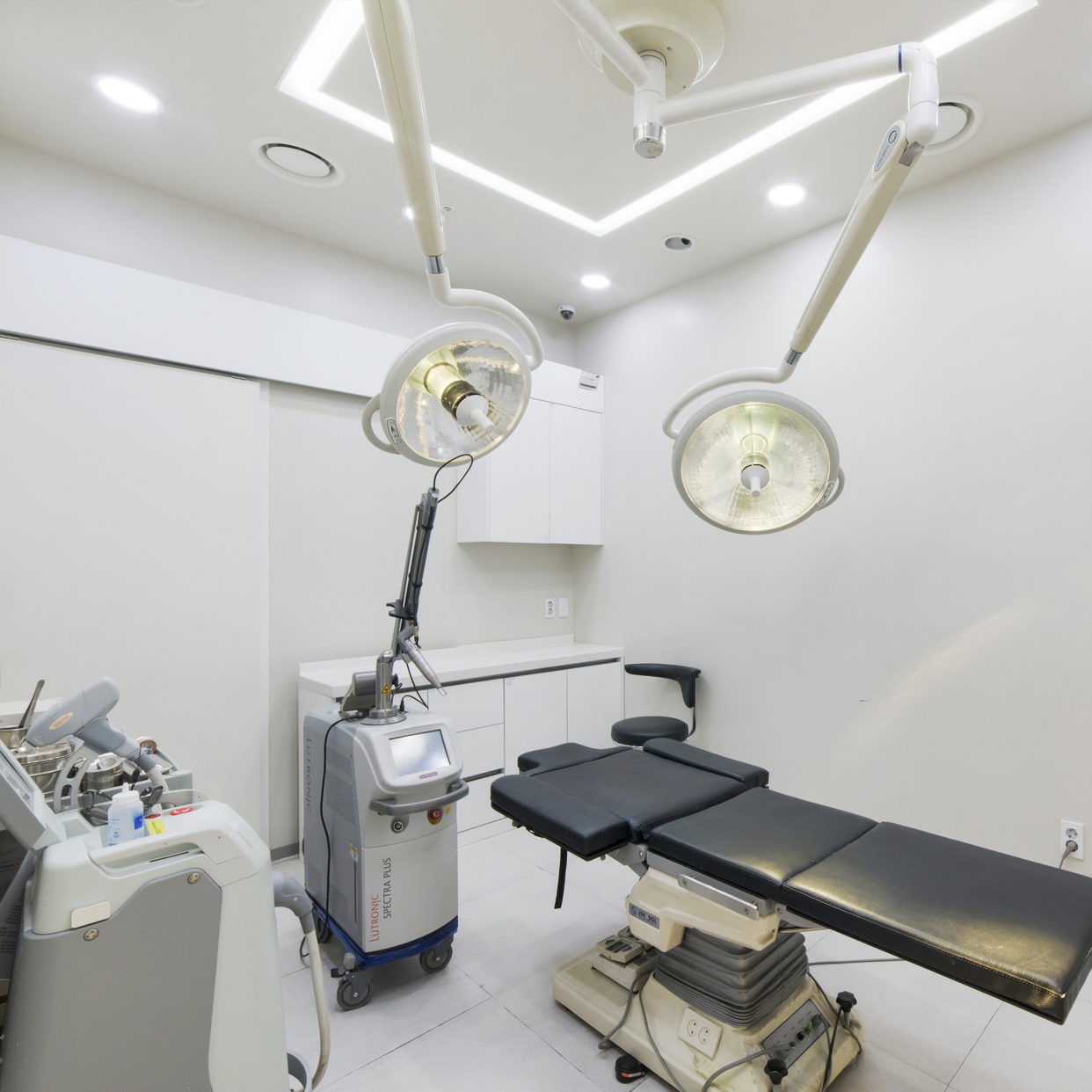 연세이원성형외과의원 대표 이미지