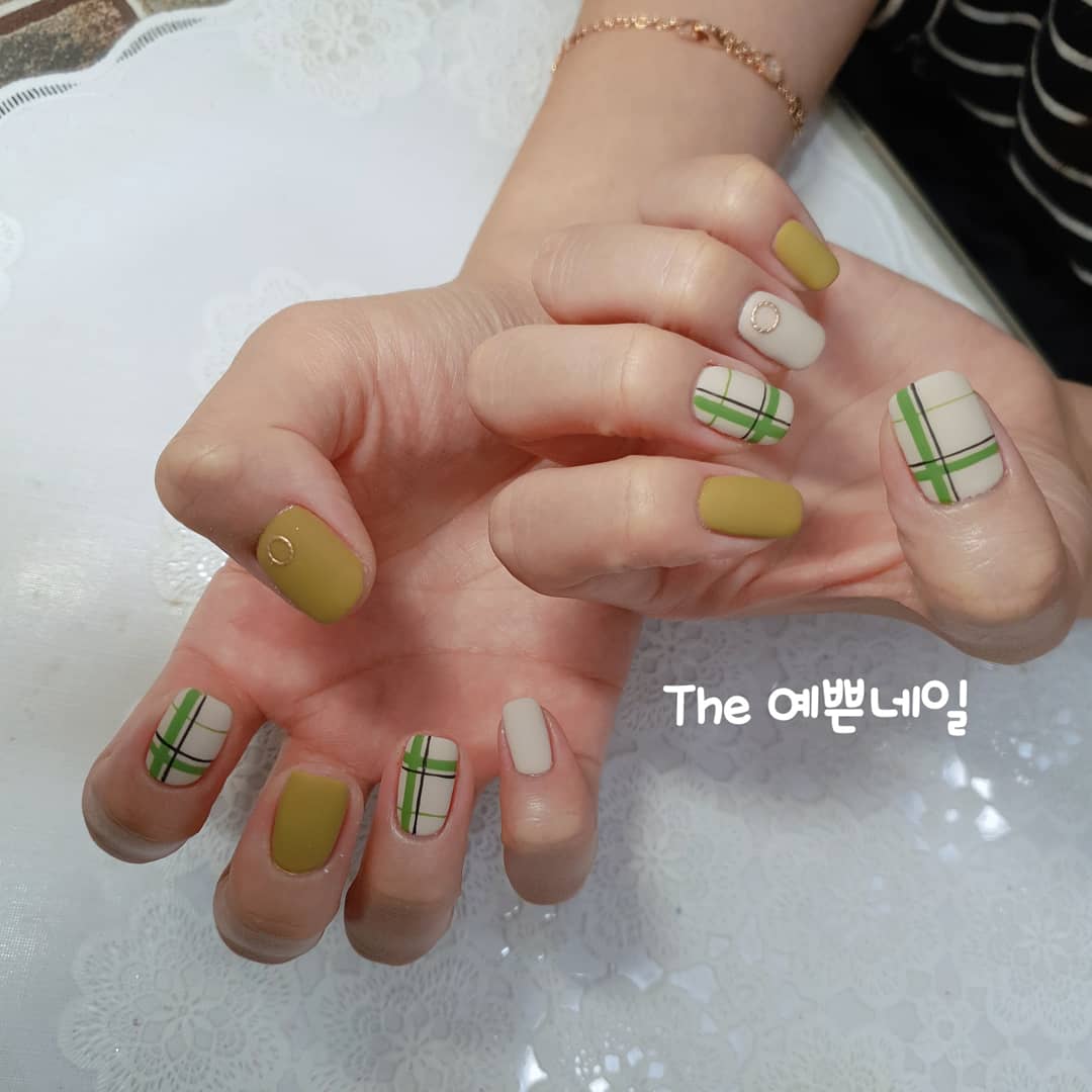 더예쁜네일