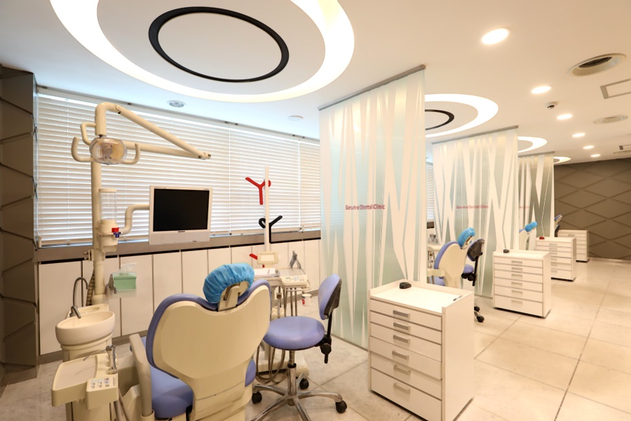 바른이치과교정과치과의원 대표 이미지