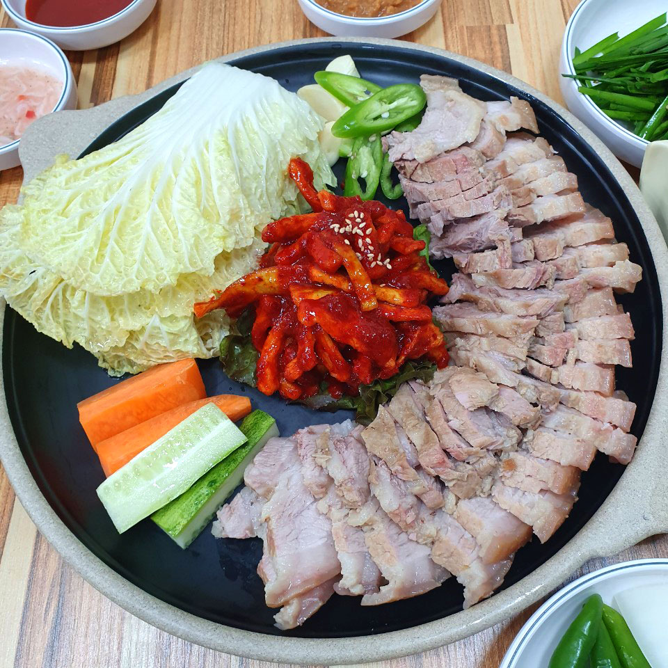 김명자굴국밥 가산한라시그마밸리점