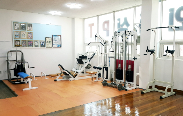 울산 울주군 범서읍 복싱체육관 정인권투체육관(세계권투연구회) 내부 모습 5