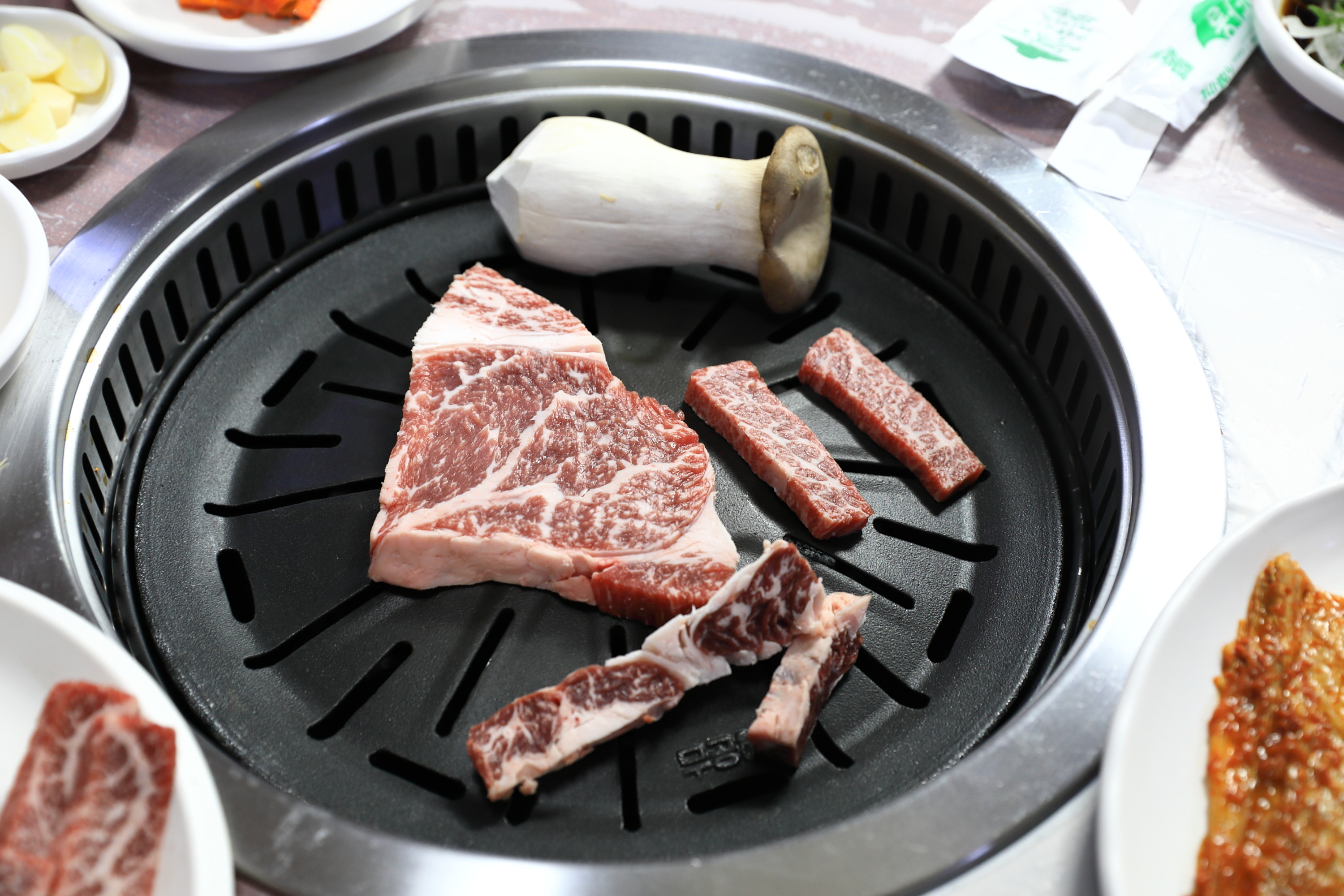 윤가네한우마을