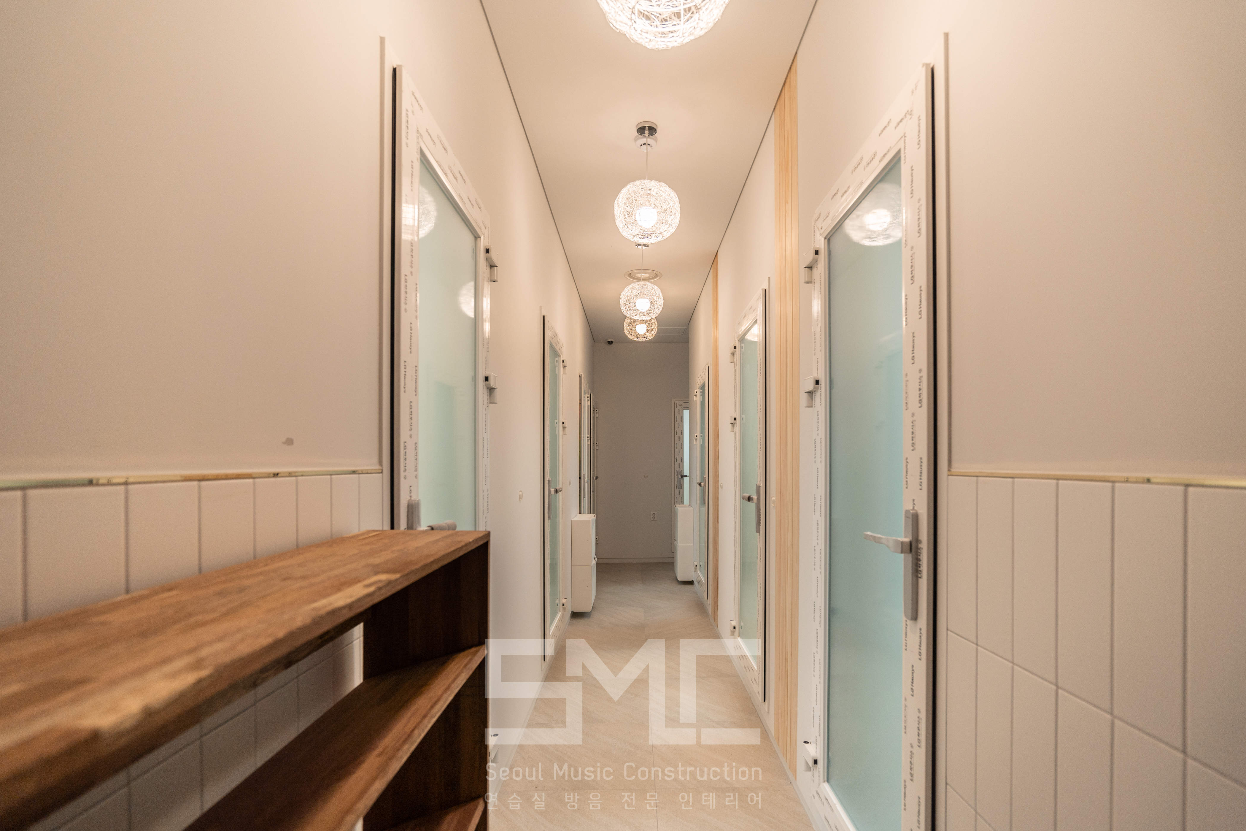 1번째 스튜디오 사진