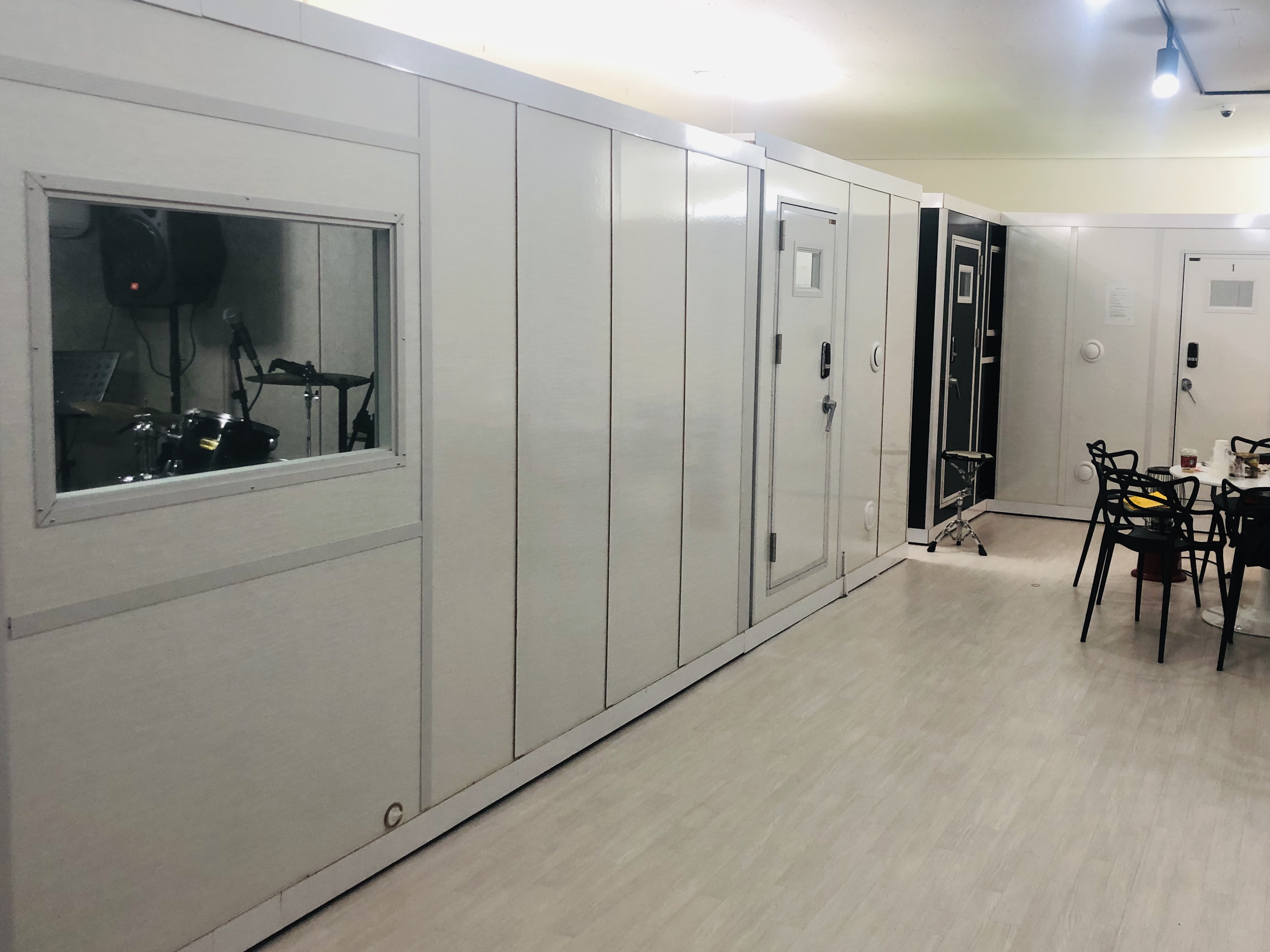 5번째 스튜디오 사진