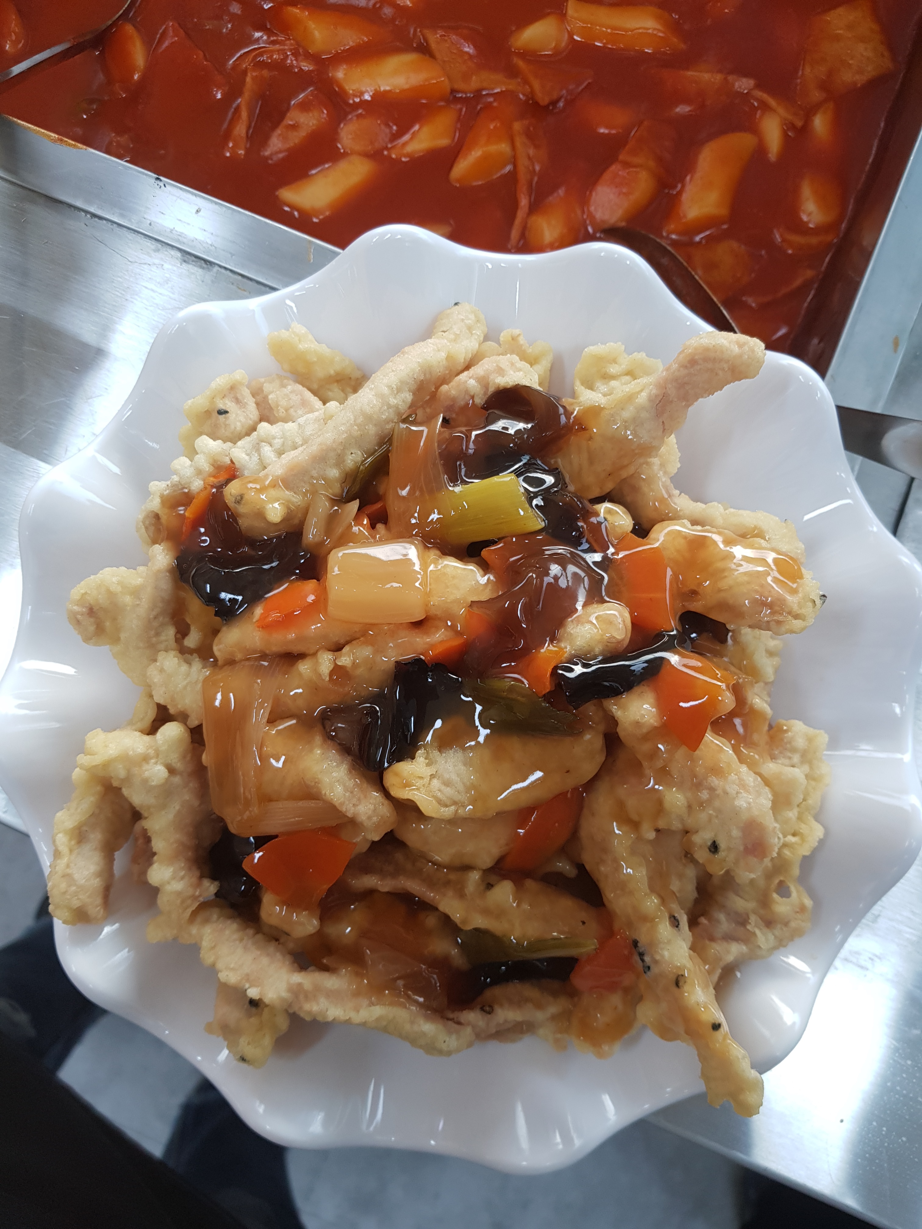 할멈탕수육김밥 산수점